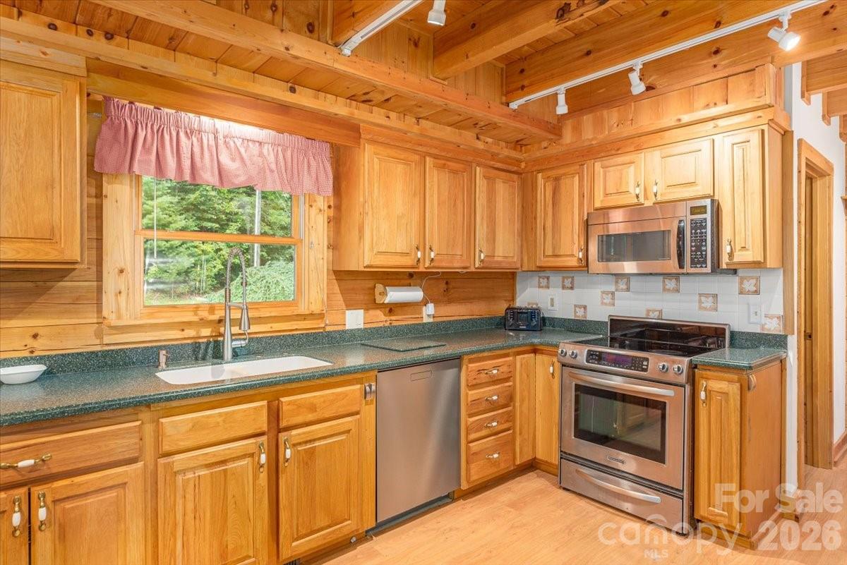 235 Timucua Trail — Waynesville