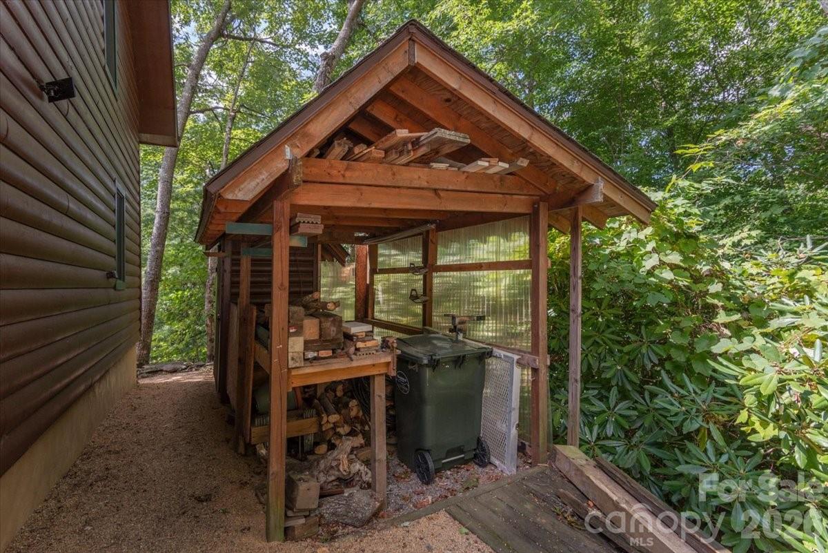 235 Timucua Trail — Waynesville