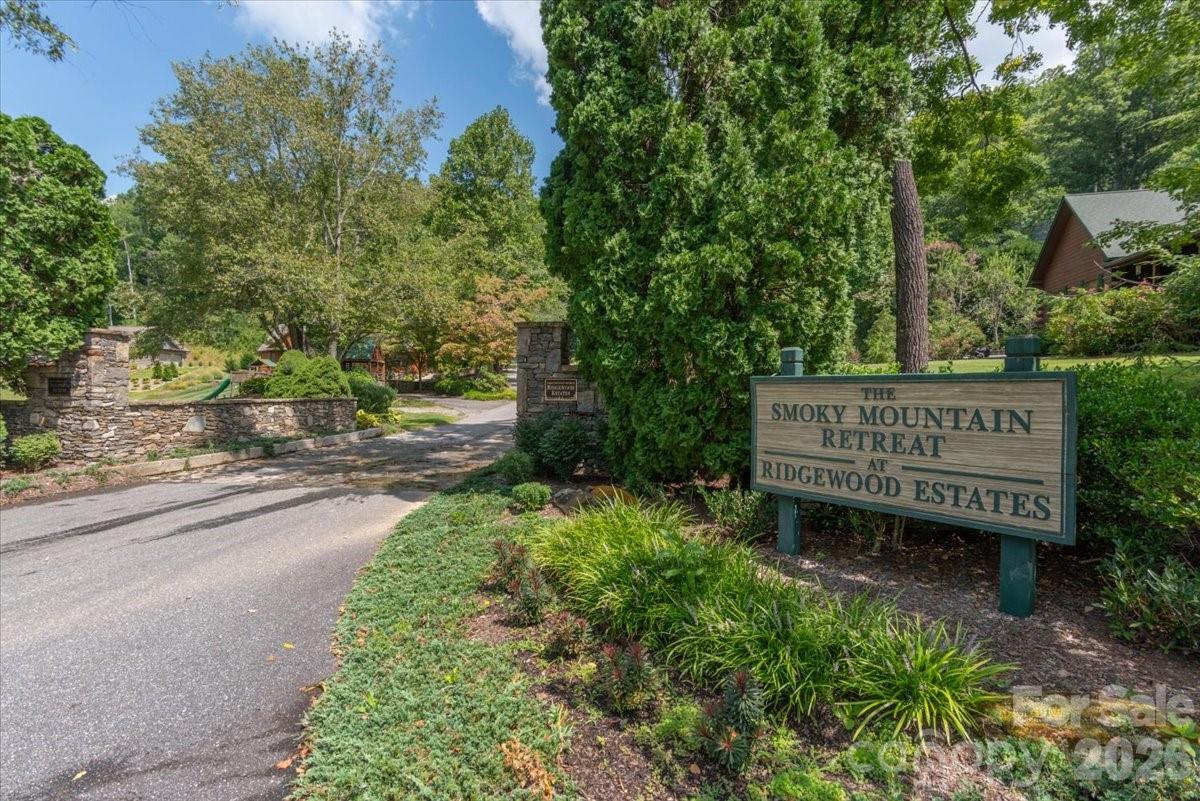 235 Timucua Trail — Waynesville