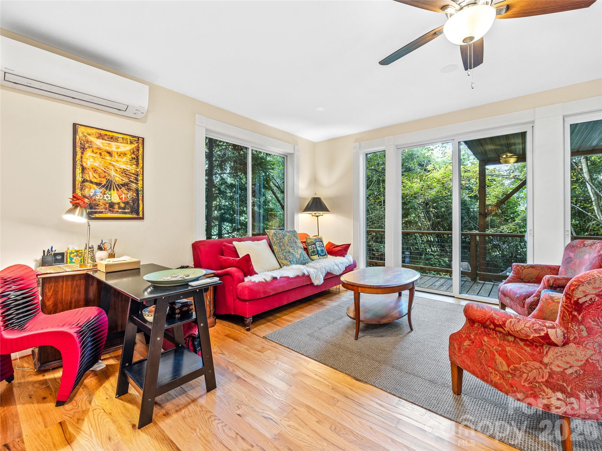 138 S French Broad Avenue — Asheville