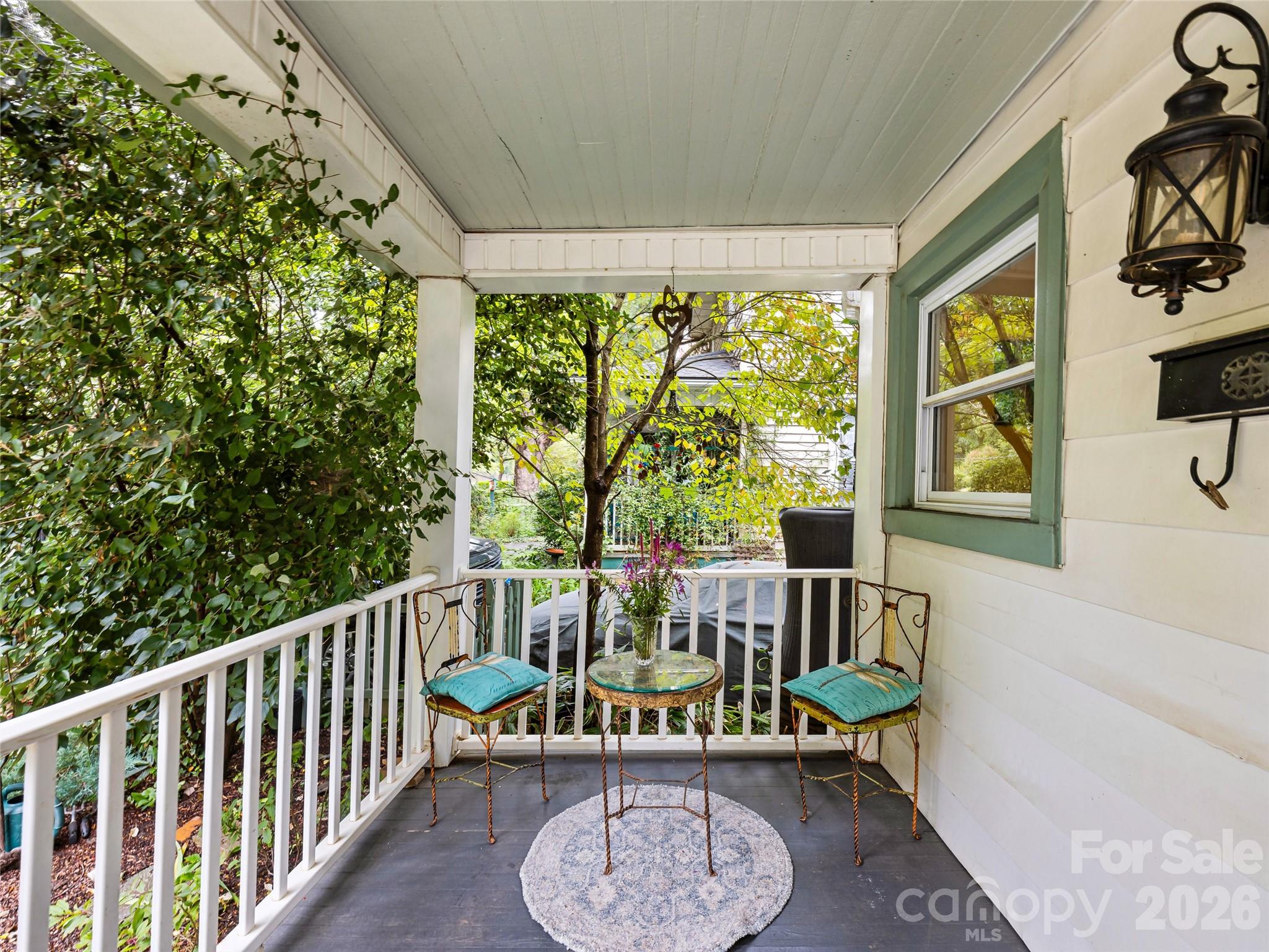 138 S French Broad Avenue — Asheville