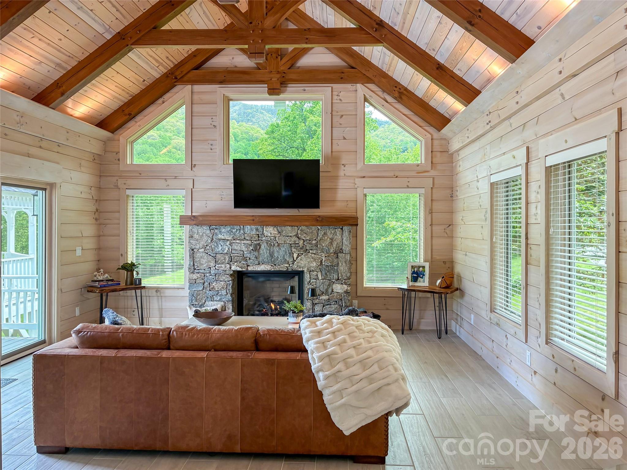 208 Parrish Farm Road — Waynesville