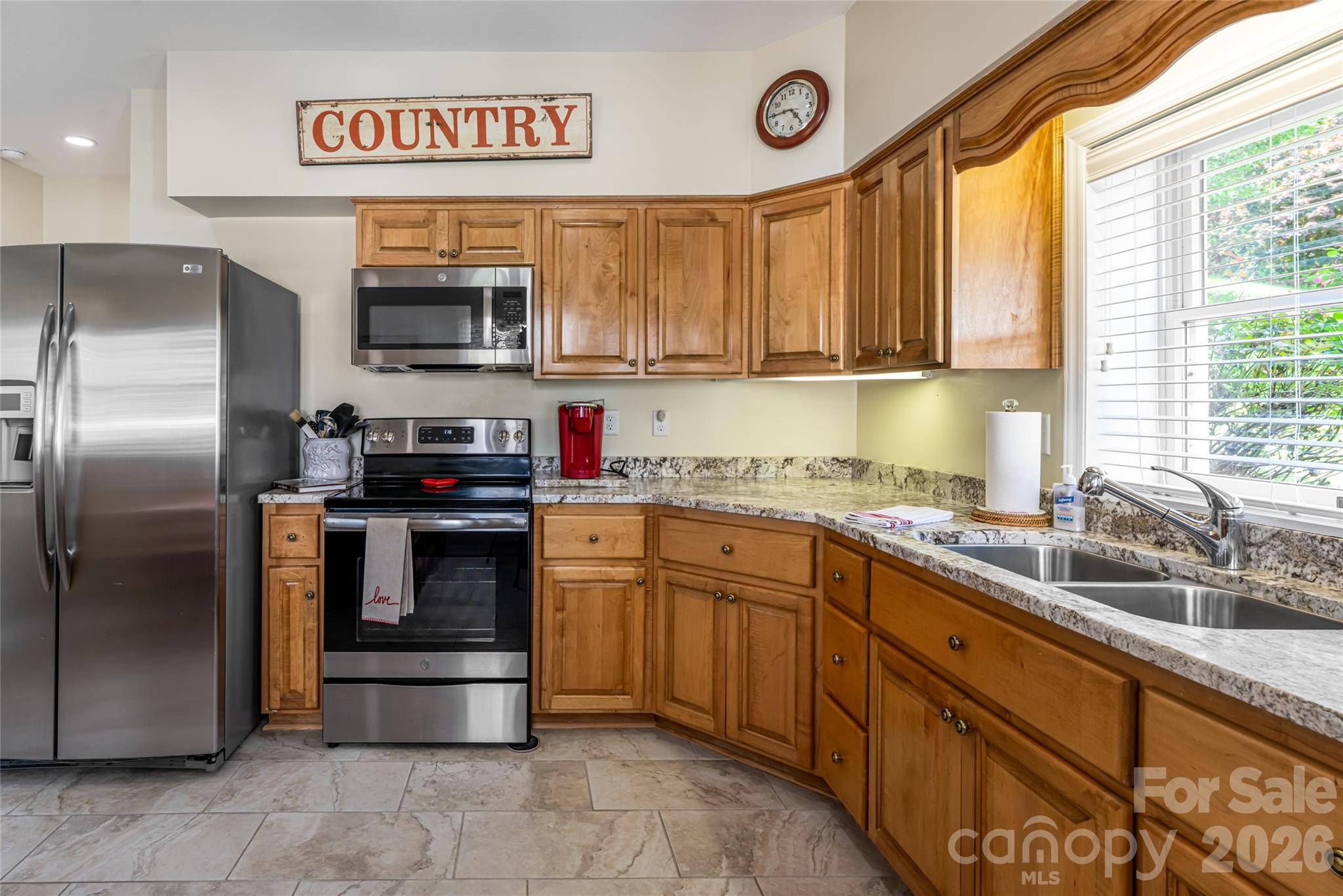 208 Parrish Farm Road — Waynesville