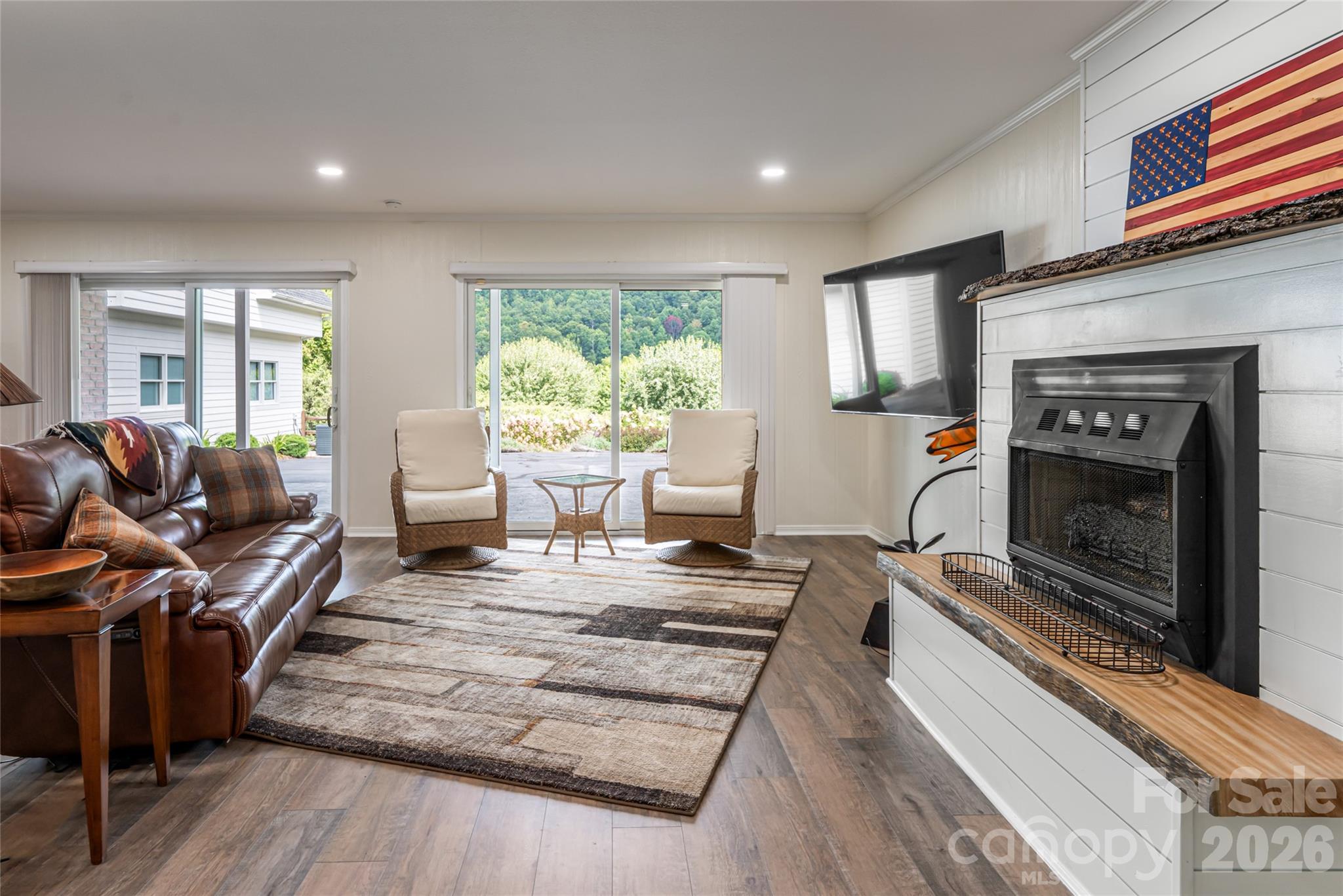 208 Parrish Farm Road — Waynesville