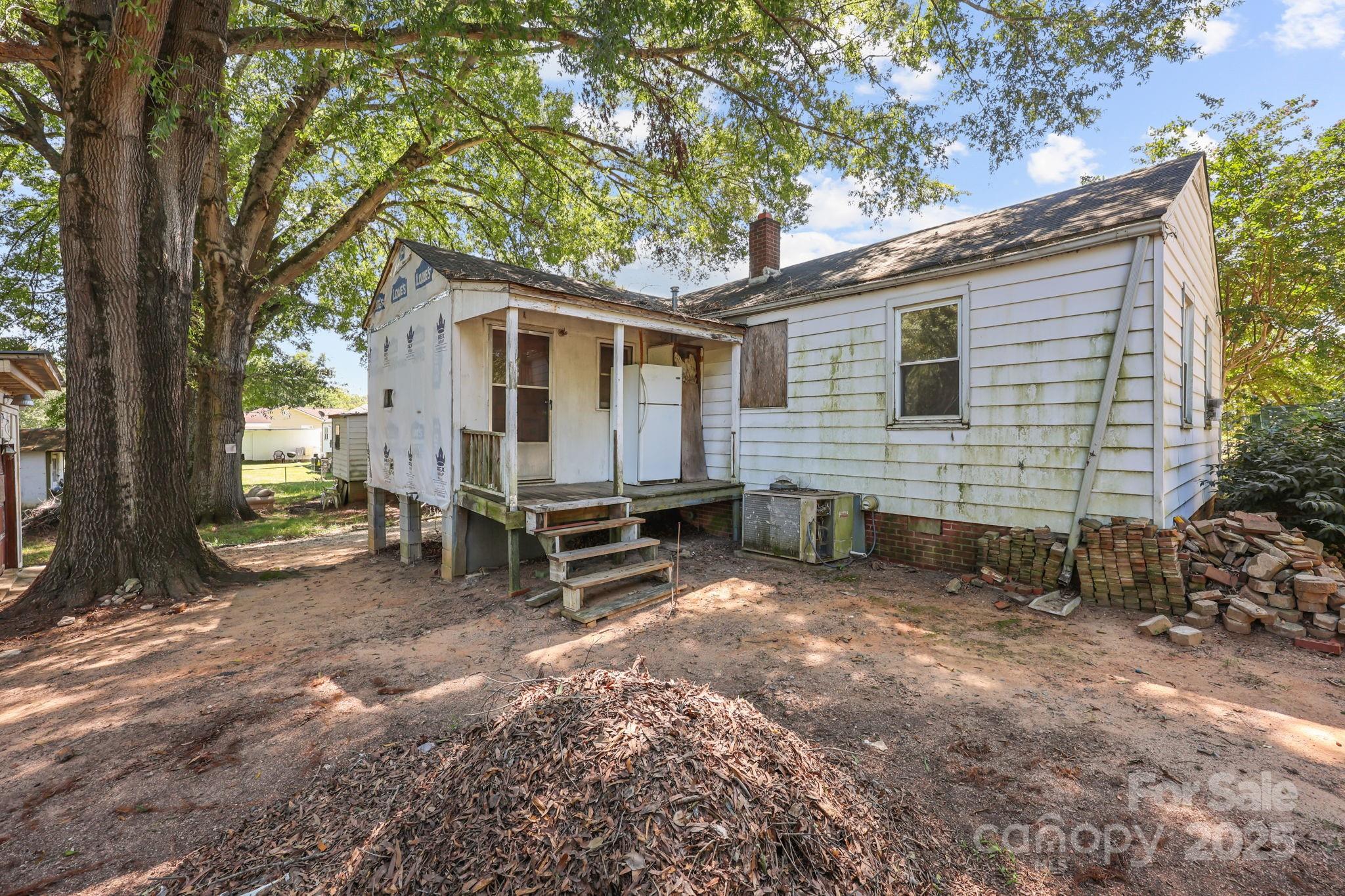 1530 Buffalo Street — Kannapolis