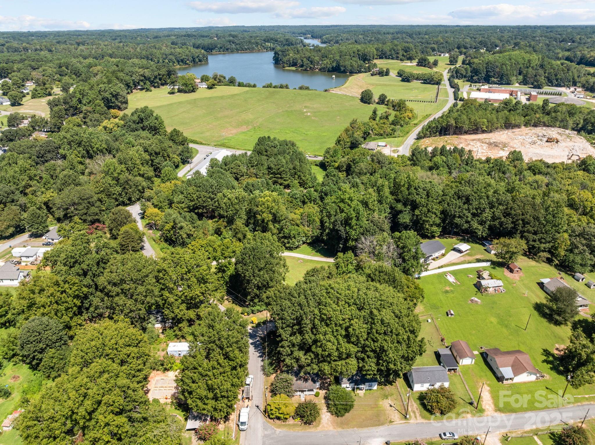 1530 Buffalo Street — Kannapolis