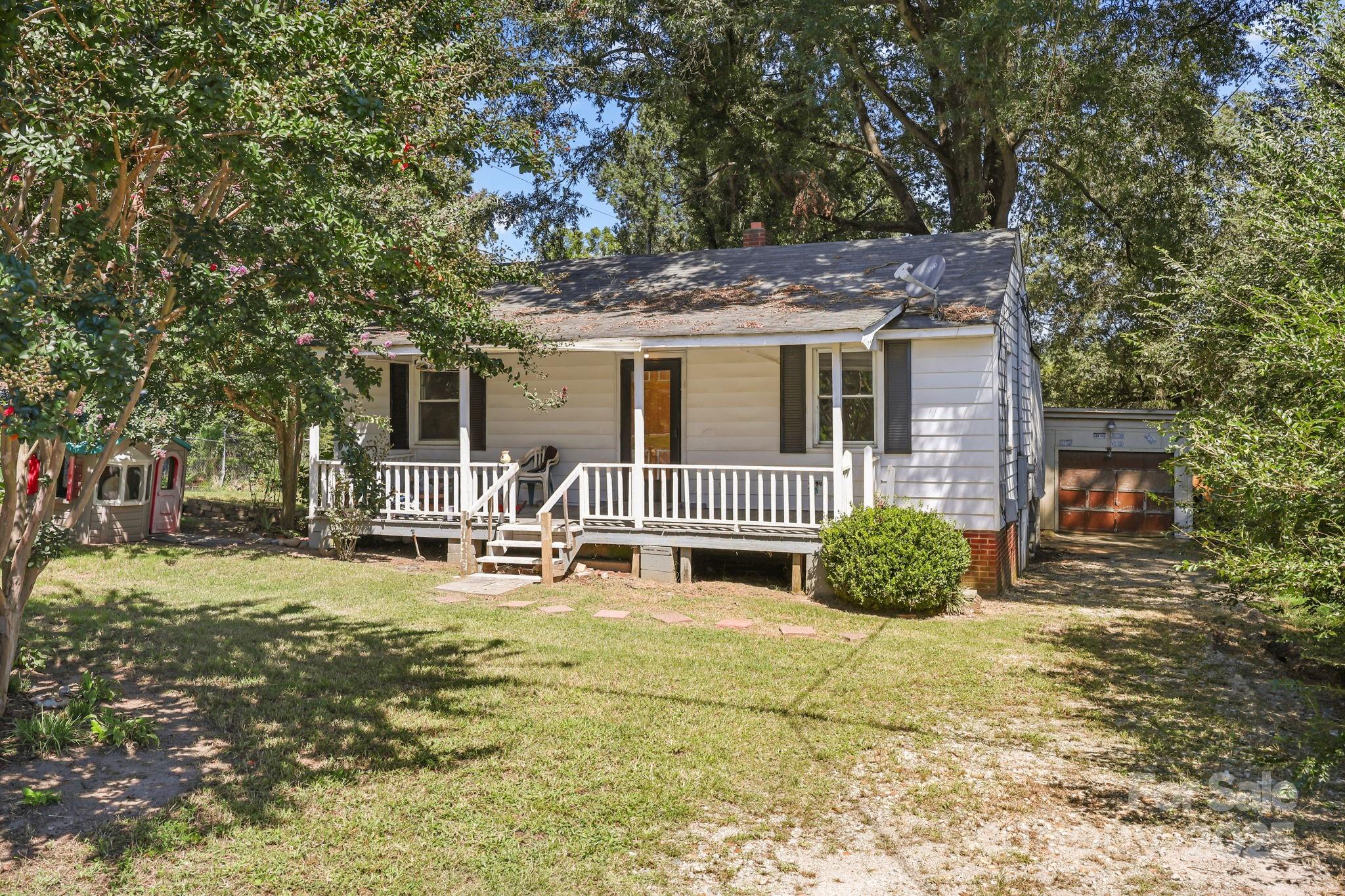 1530 Buffalo Street — Kannapolis