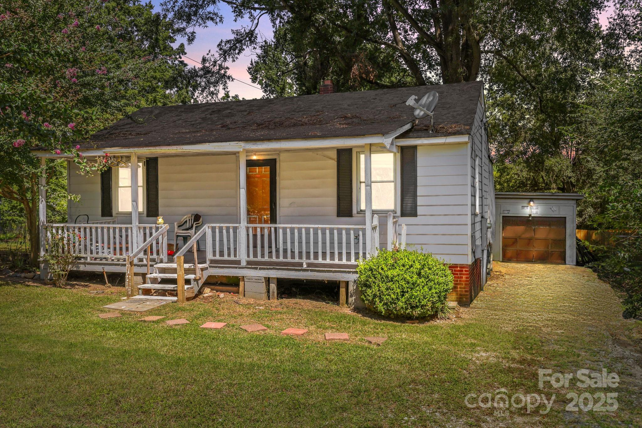 1530 Buffalo Street — Kannapolis