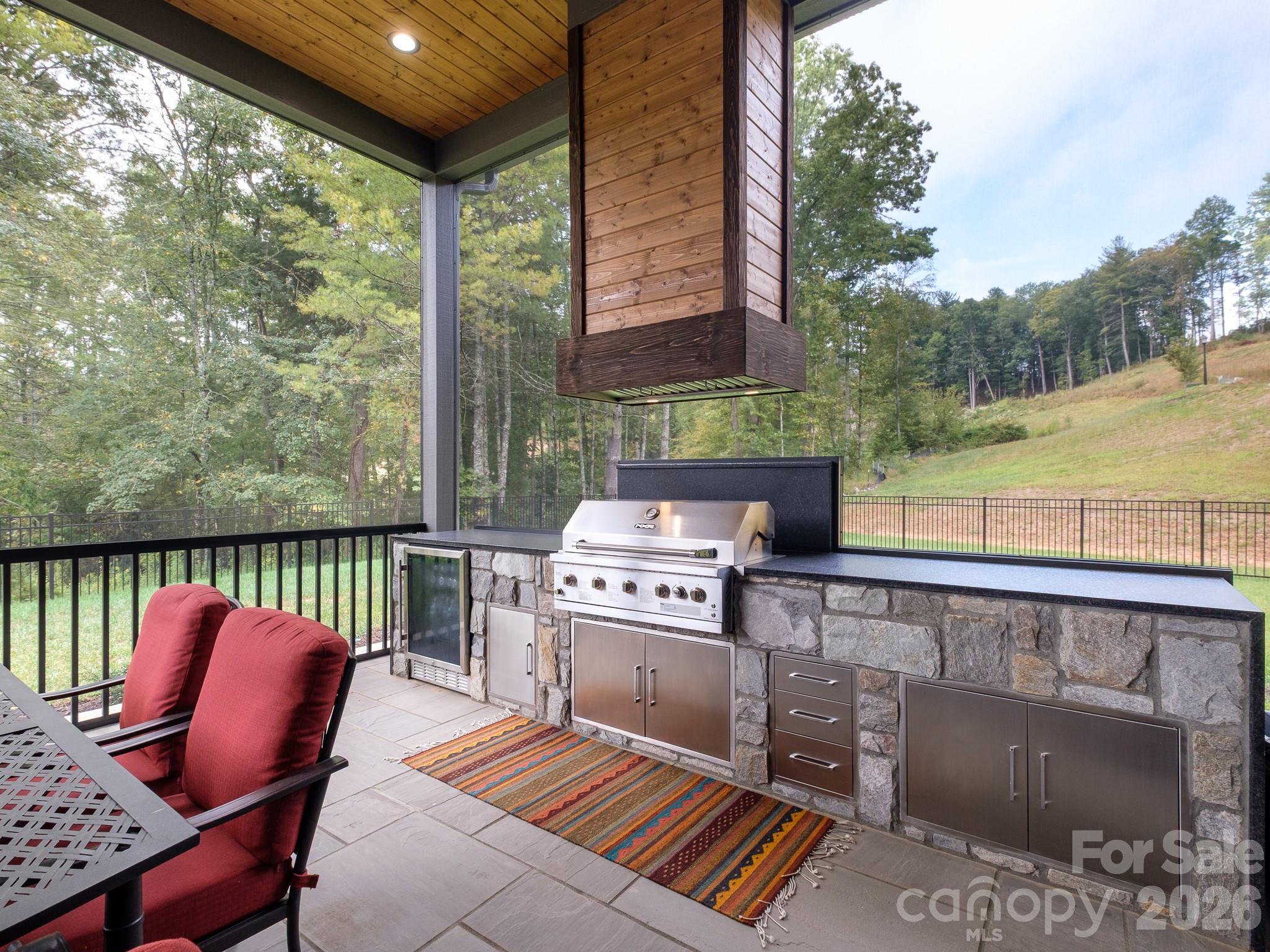 422 Ascension Valley — Horse Shoe