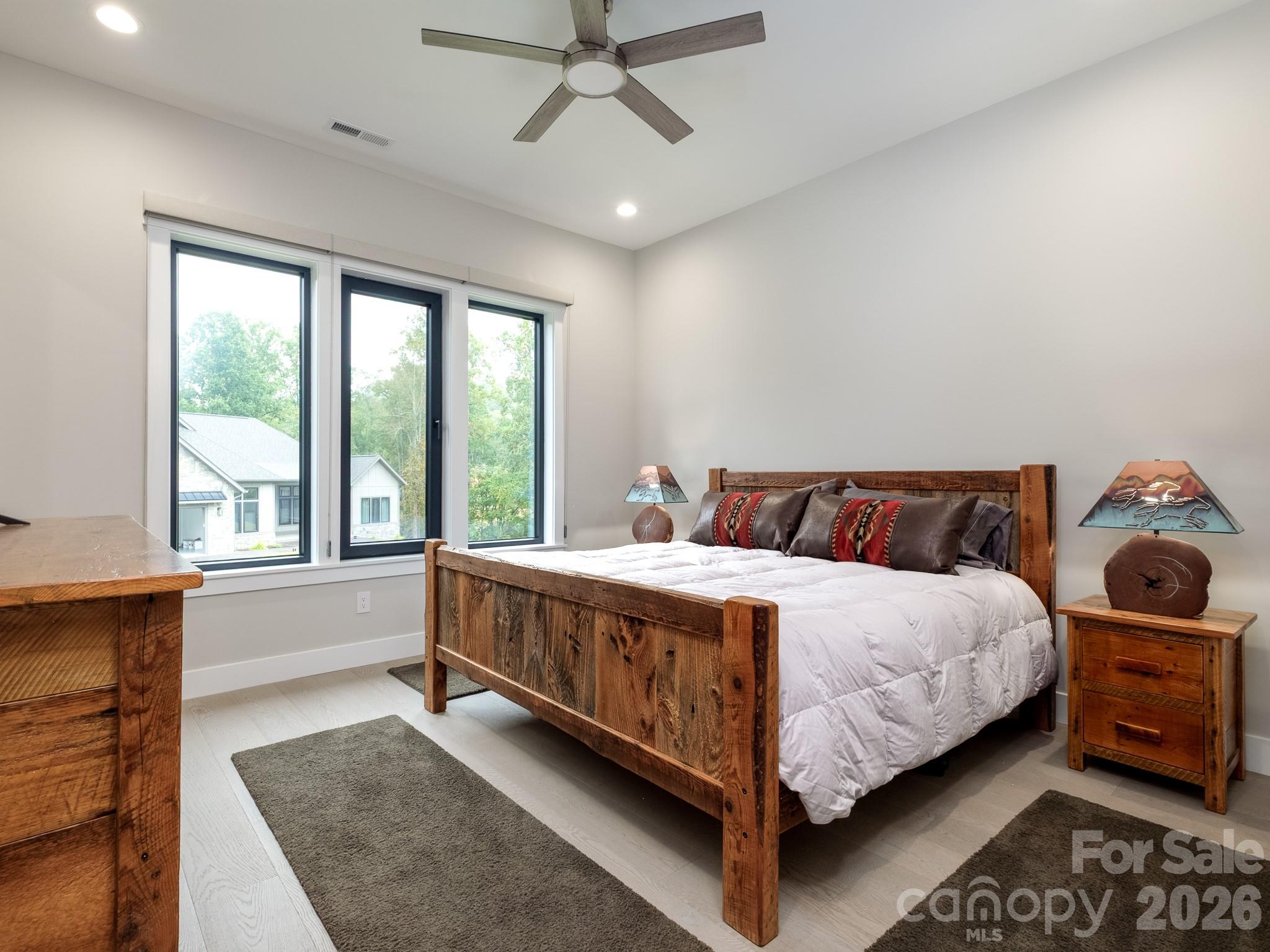 422 Ascension Valley — Horse Shoe