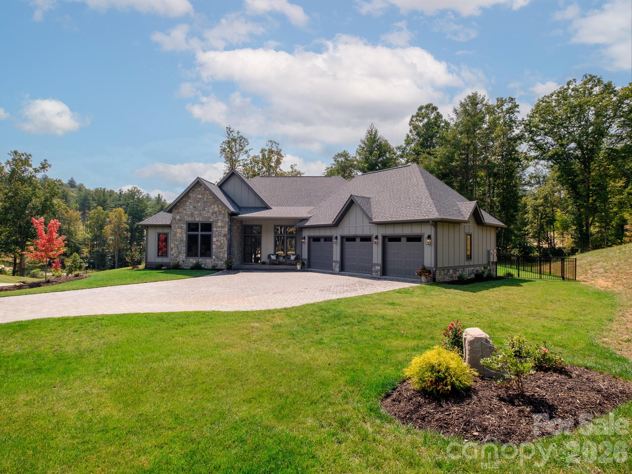 422 Ascension Valley — Horse Shoe