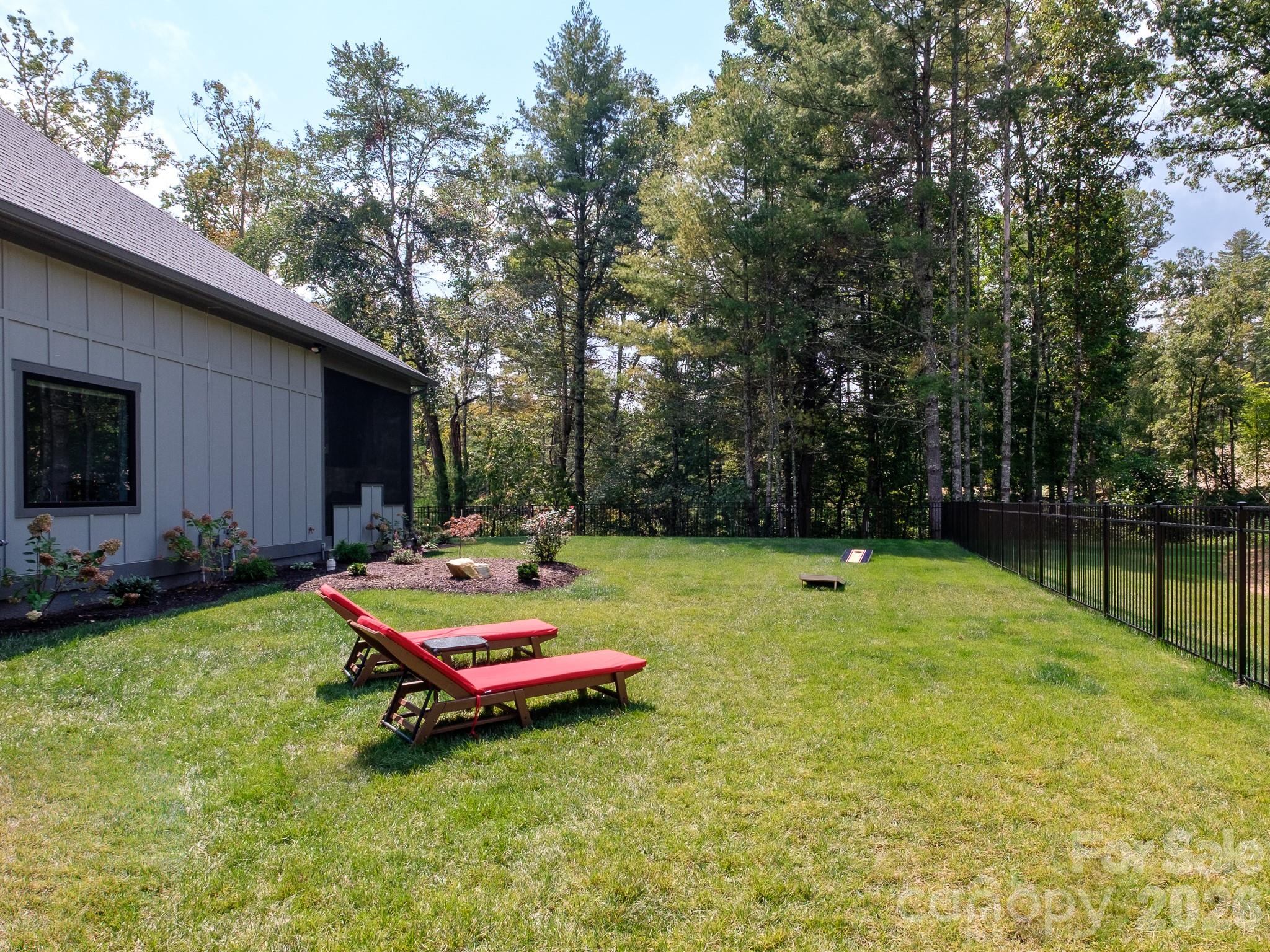 422 Ascension Valley — Horse Shoe