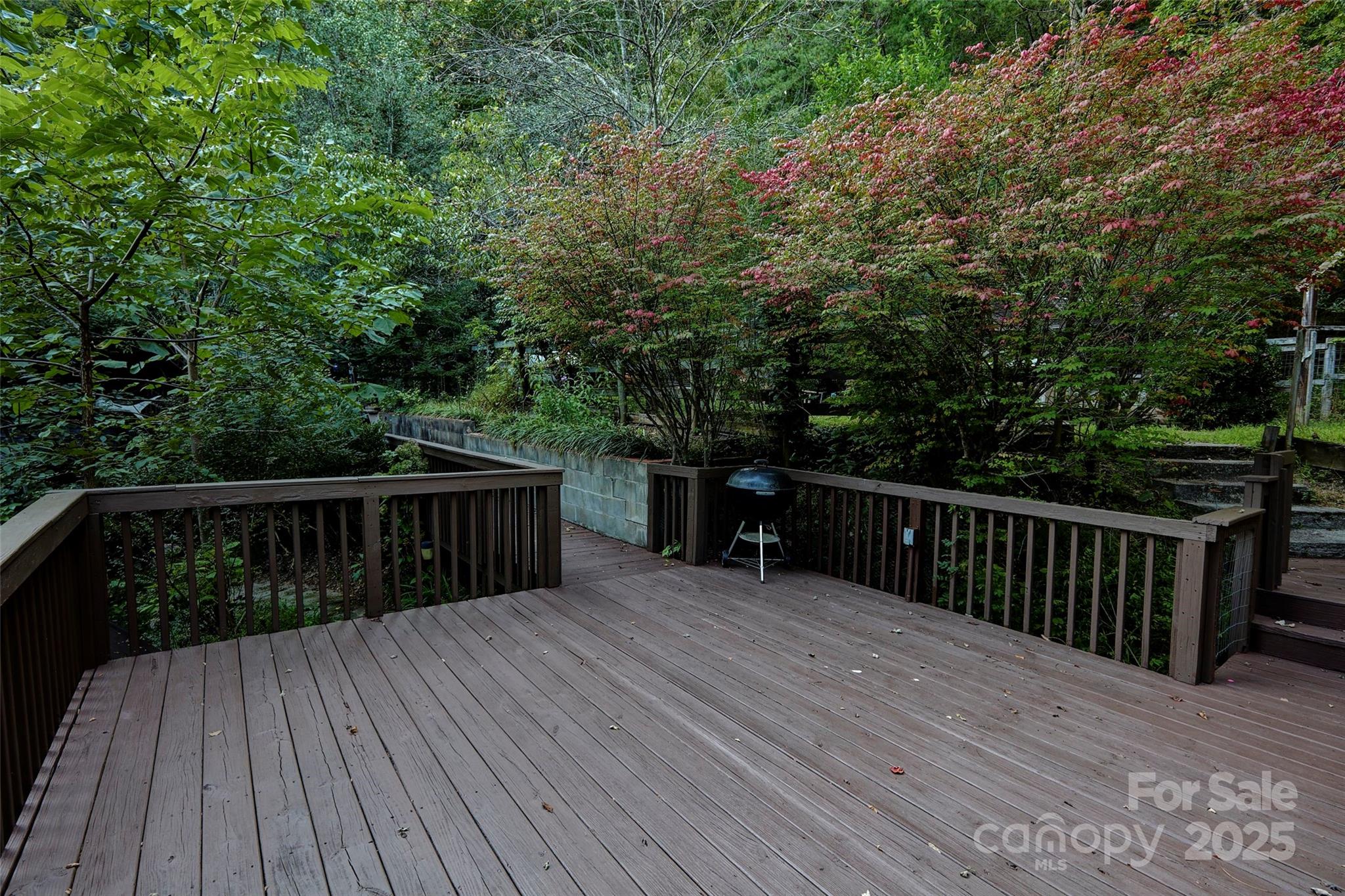 139 Forest Hills Road — Bryson City