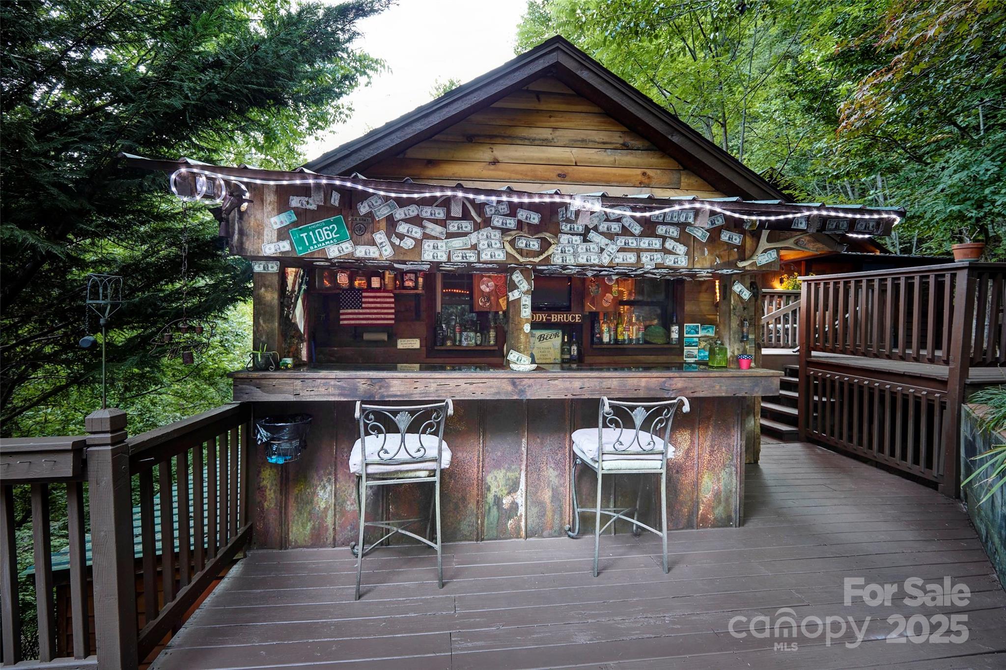 139 Forest Hills Road — Bryson City