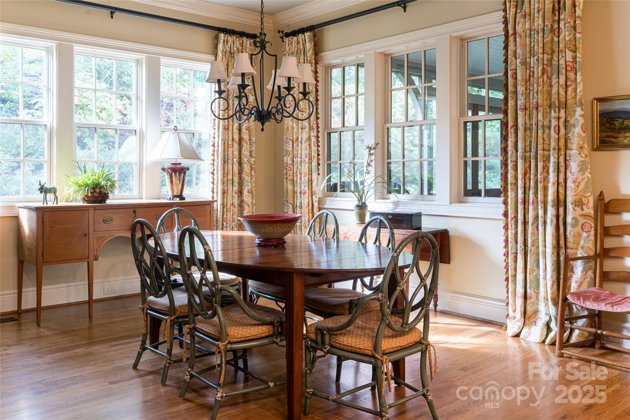53 Cedar Hill Drive — Asheville