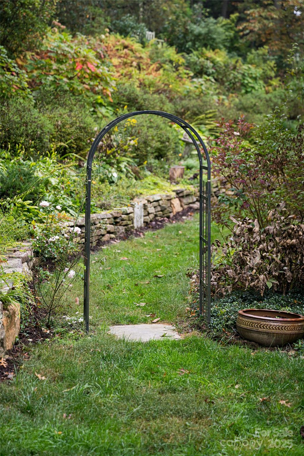 53 Cedar Hill Drive — Asheville