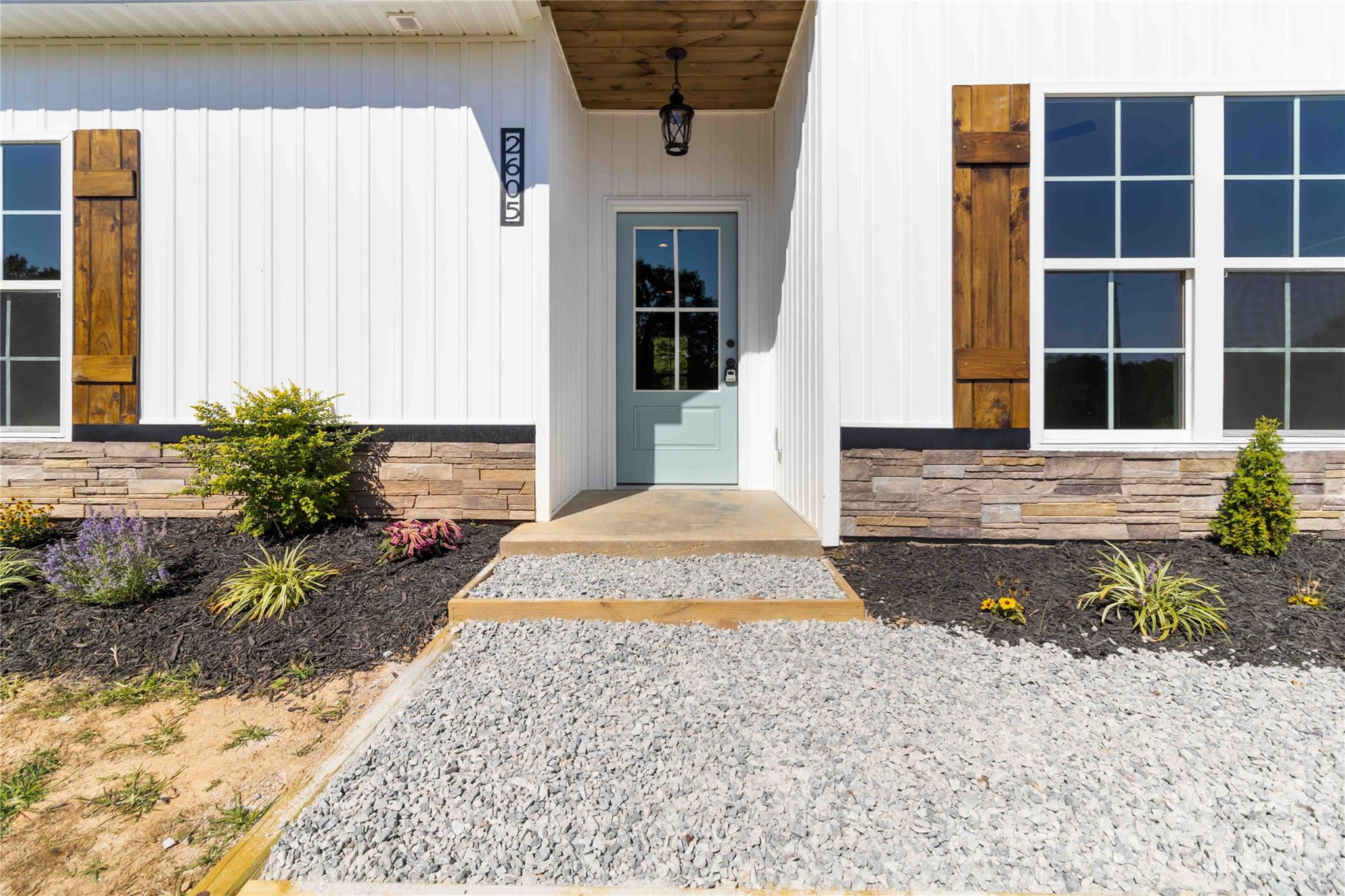 2605 Mt Prospect Road — Chester