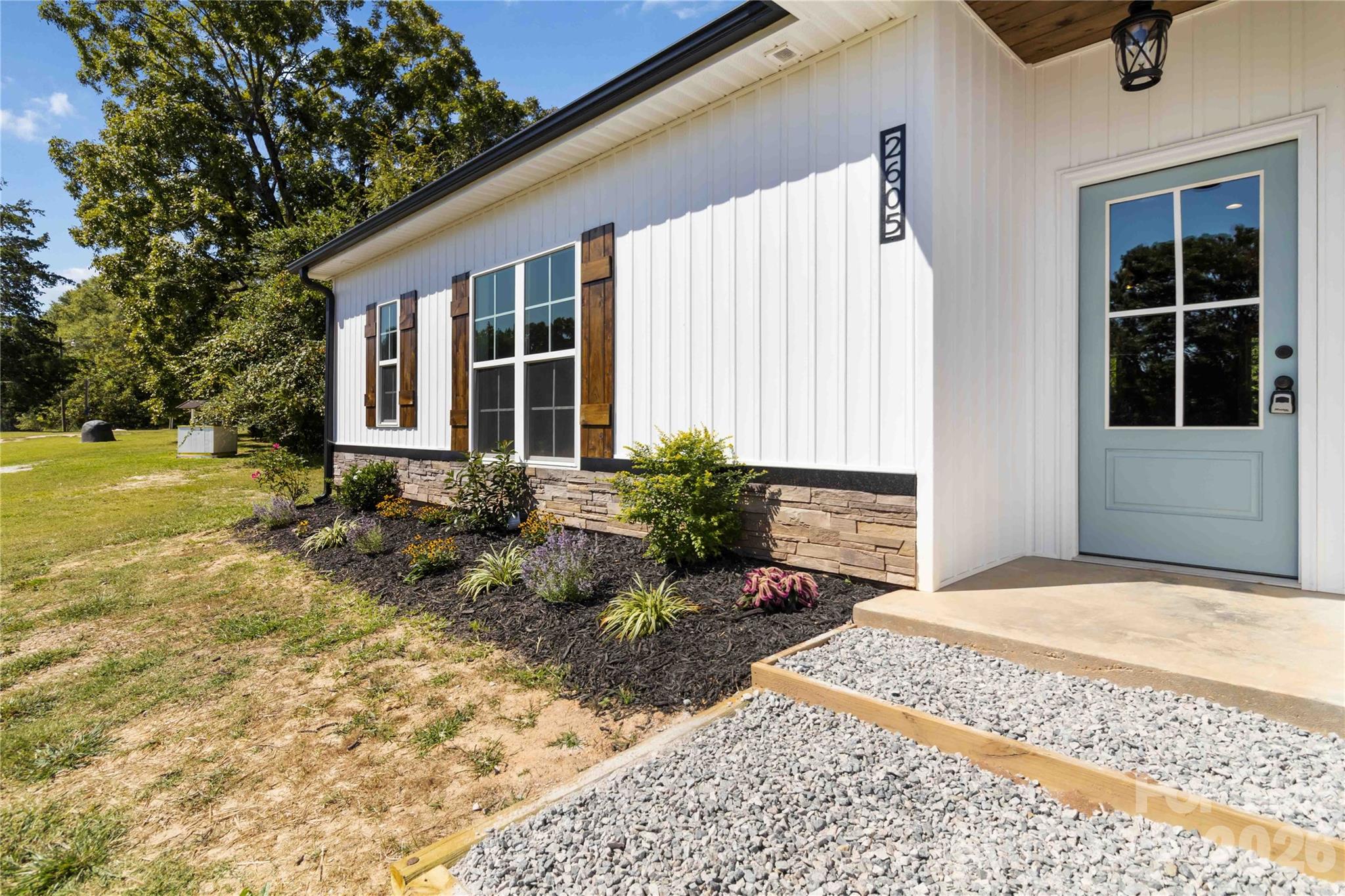 2605 Mt Prospect Road — Chester