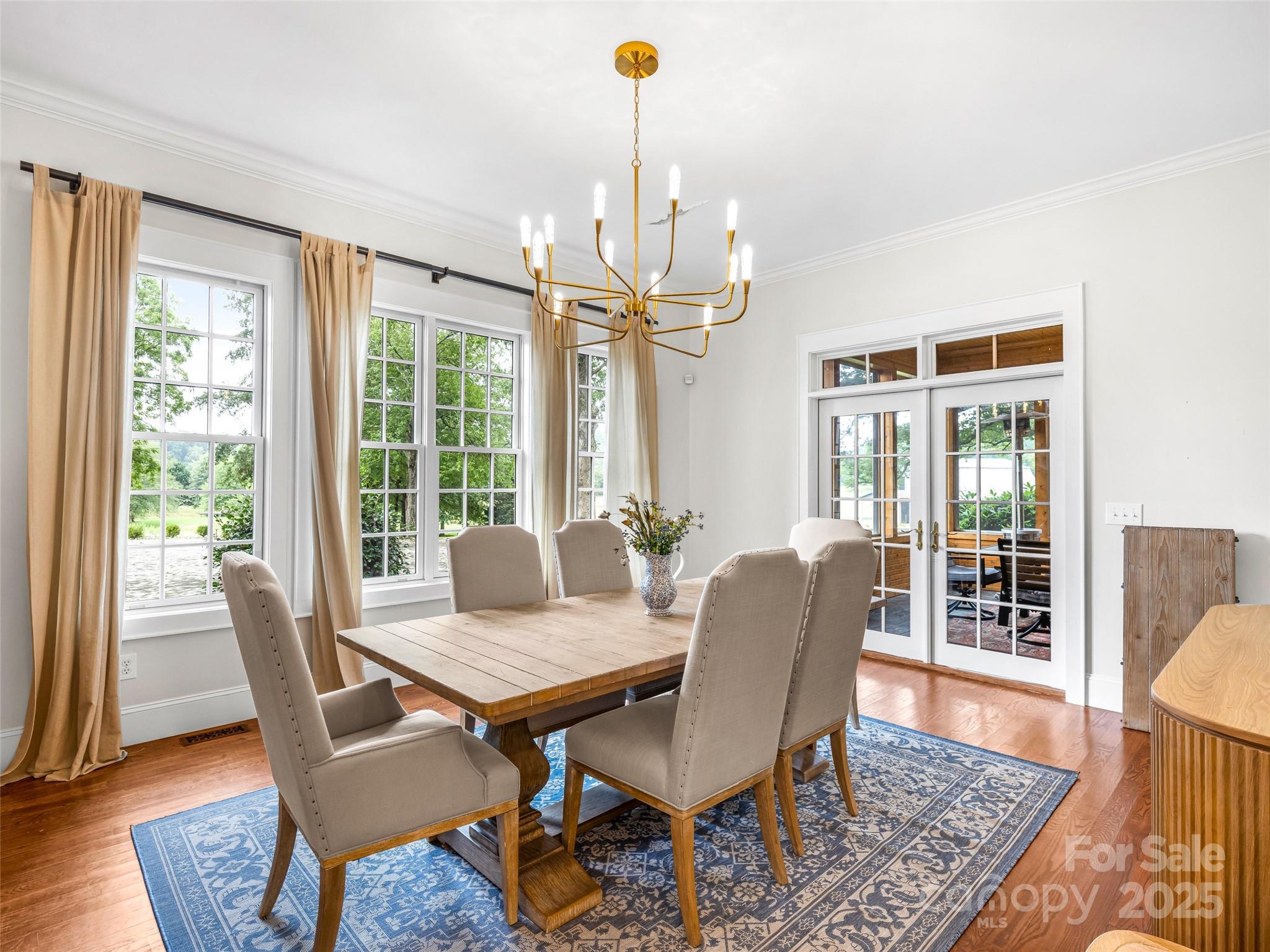 26 Cook Lane — Mills River