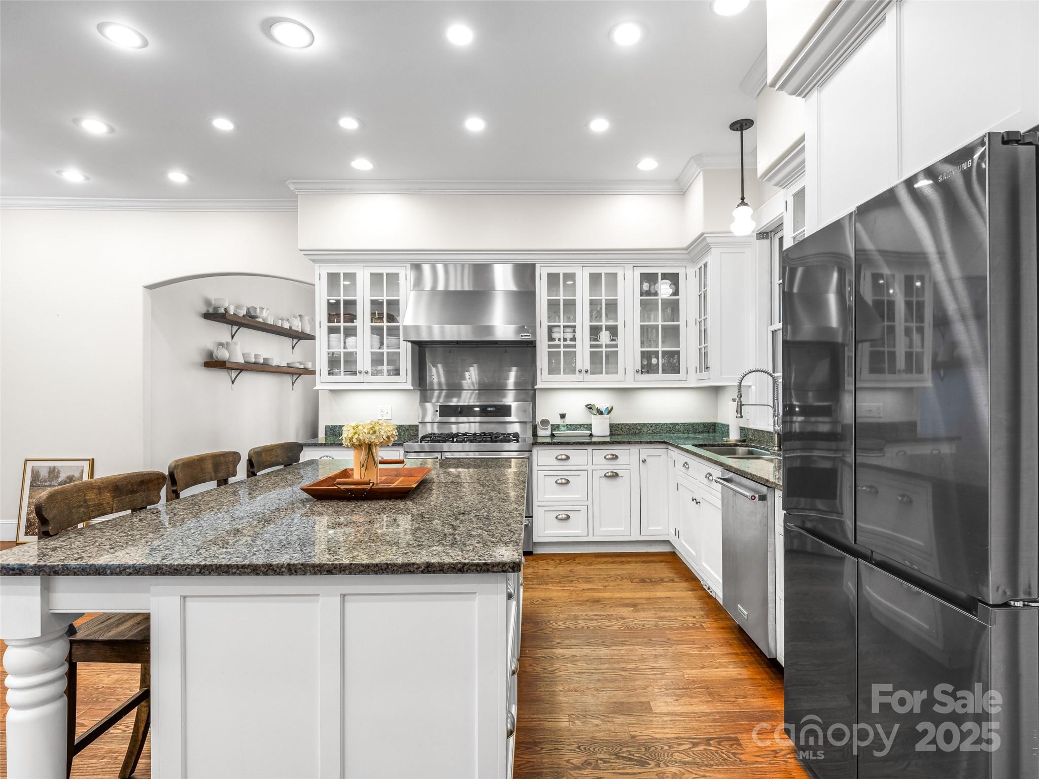 26 Cook Lane — Mills River