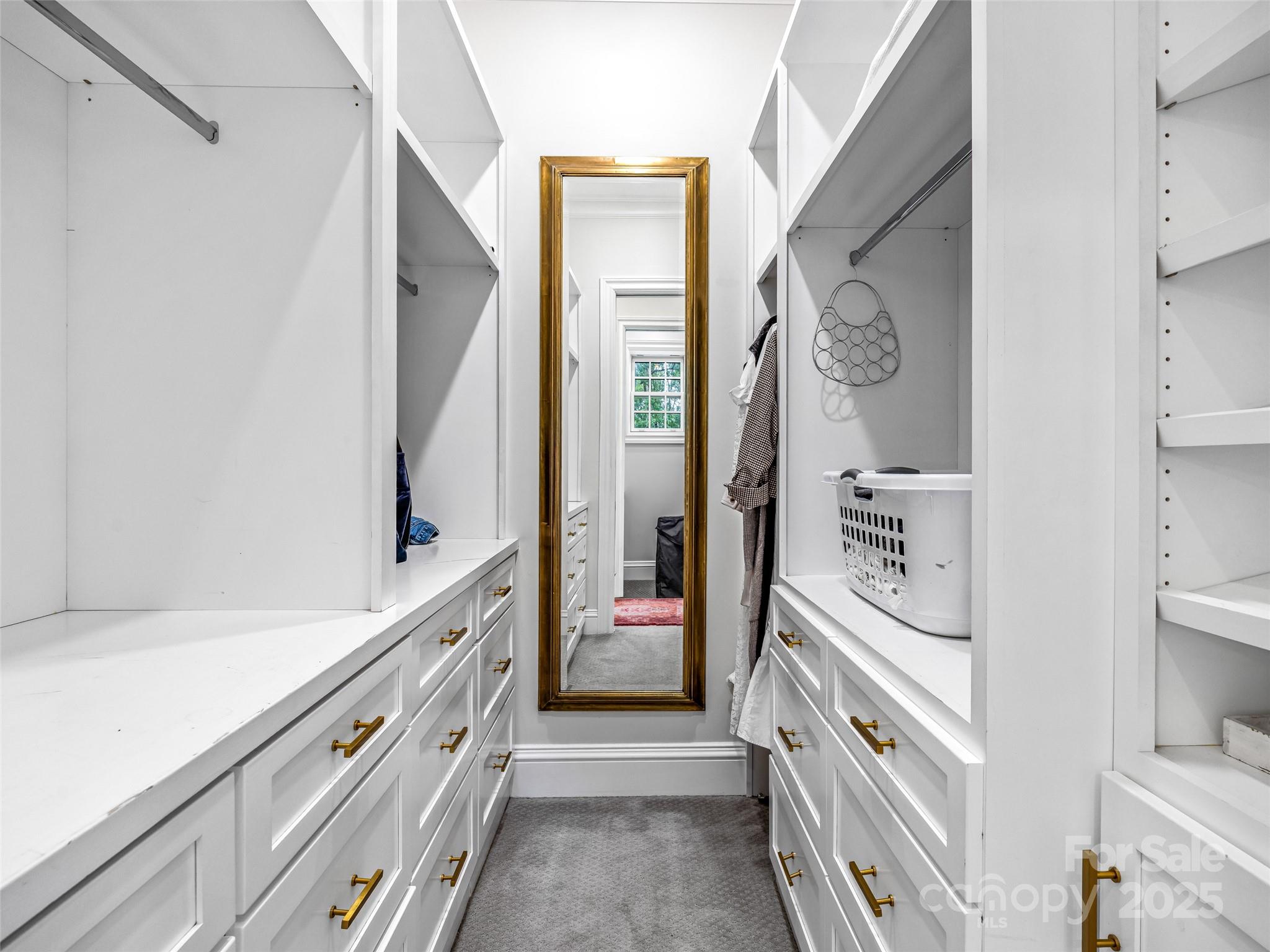 26 Cook Lane — Mills River