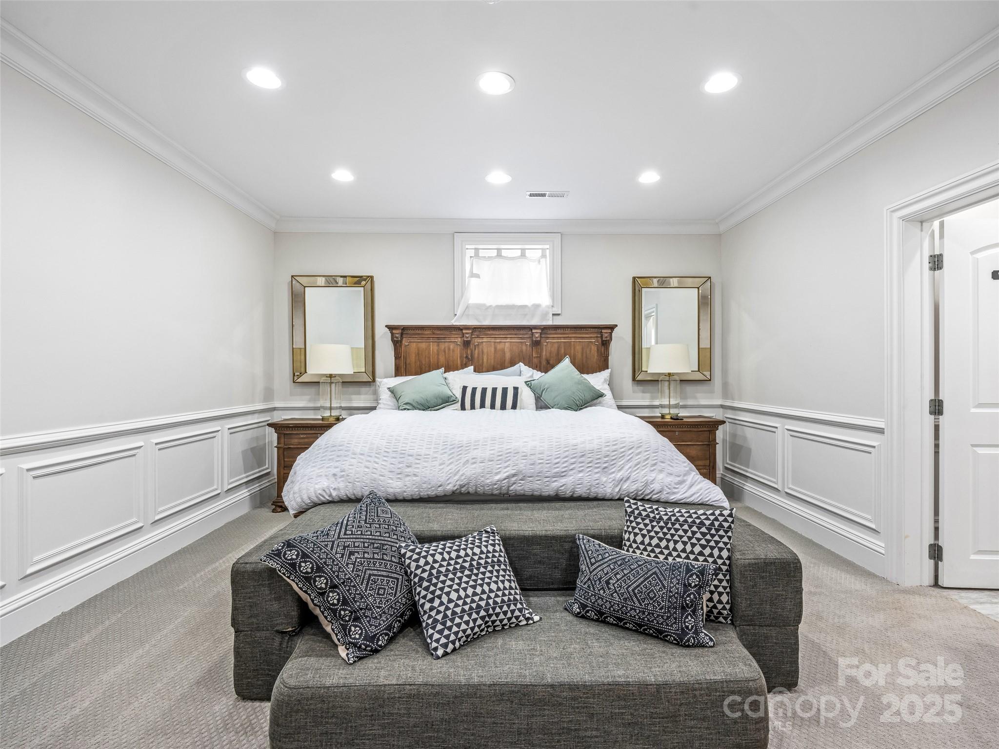 26 Cook Lane — Mills River