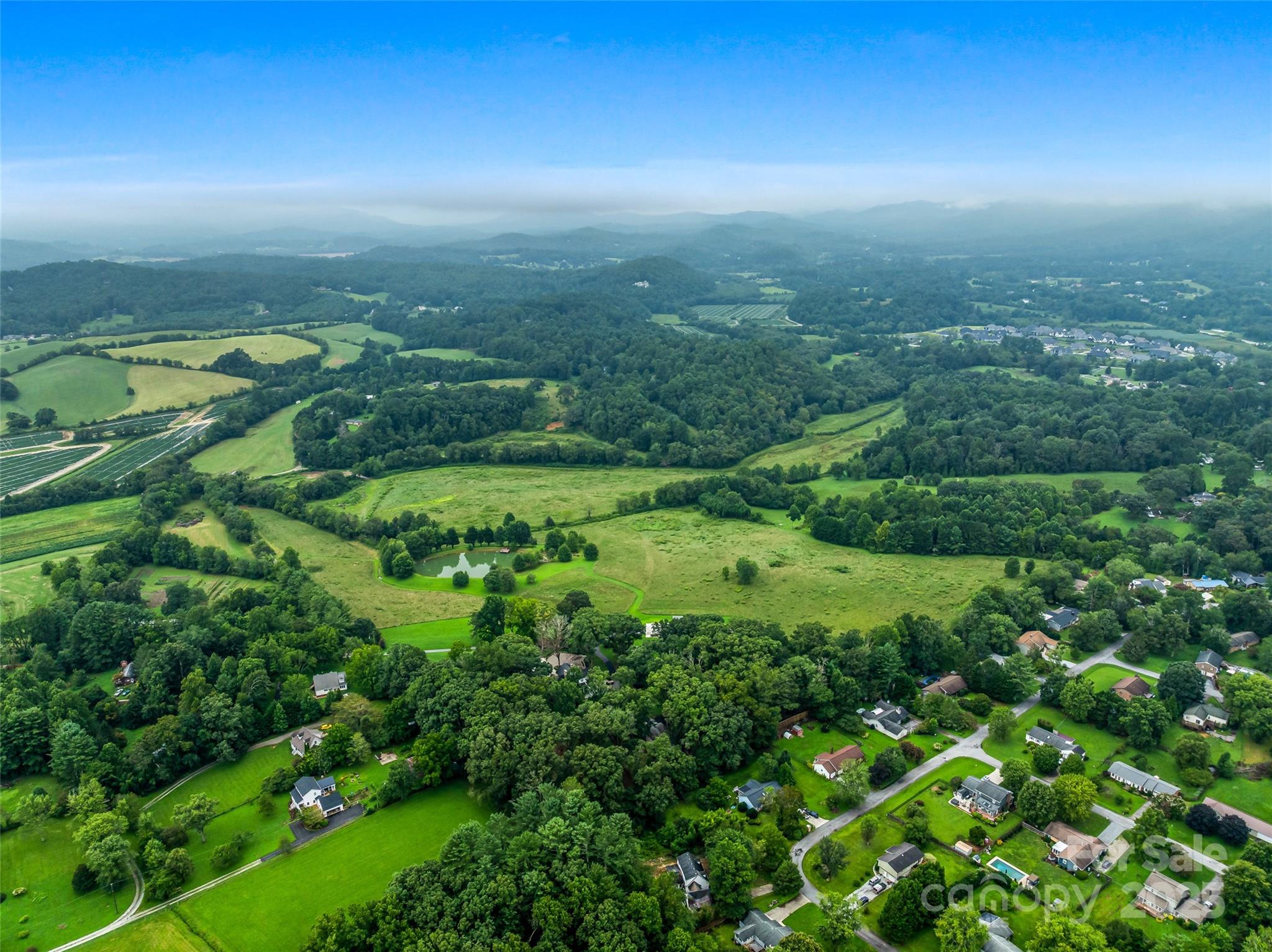 26 Cook Lane — Mills River