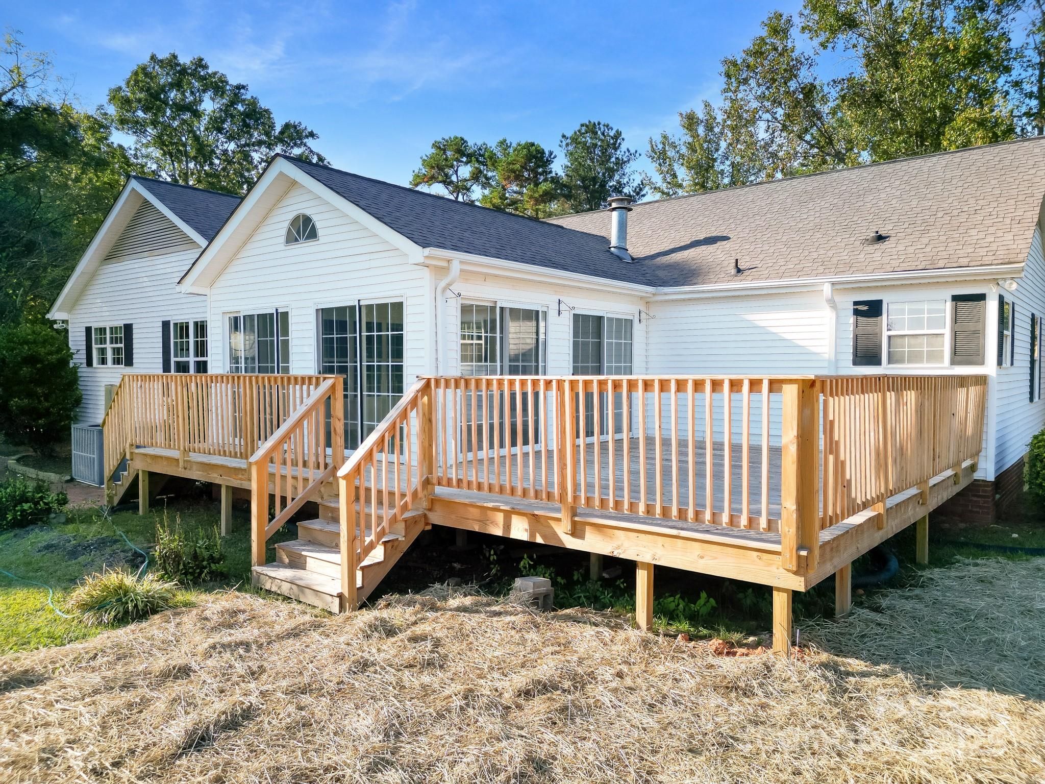 2716 Camp Creek Road — Lancaster