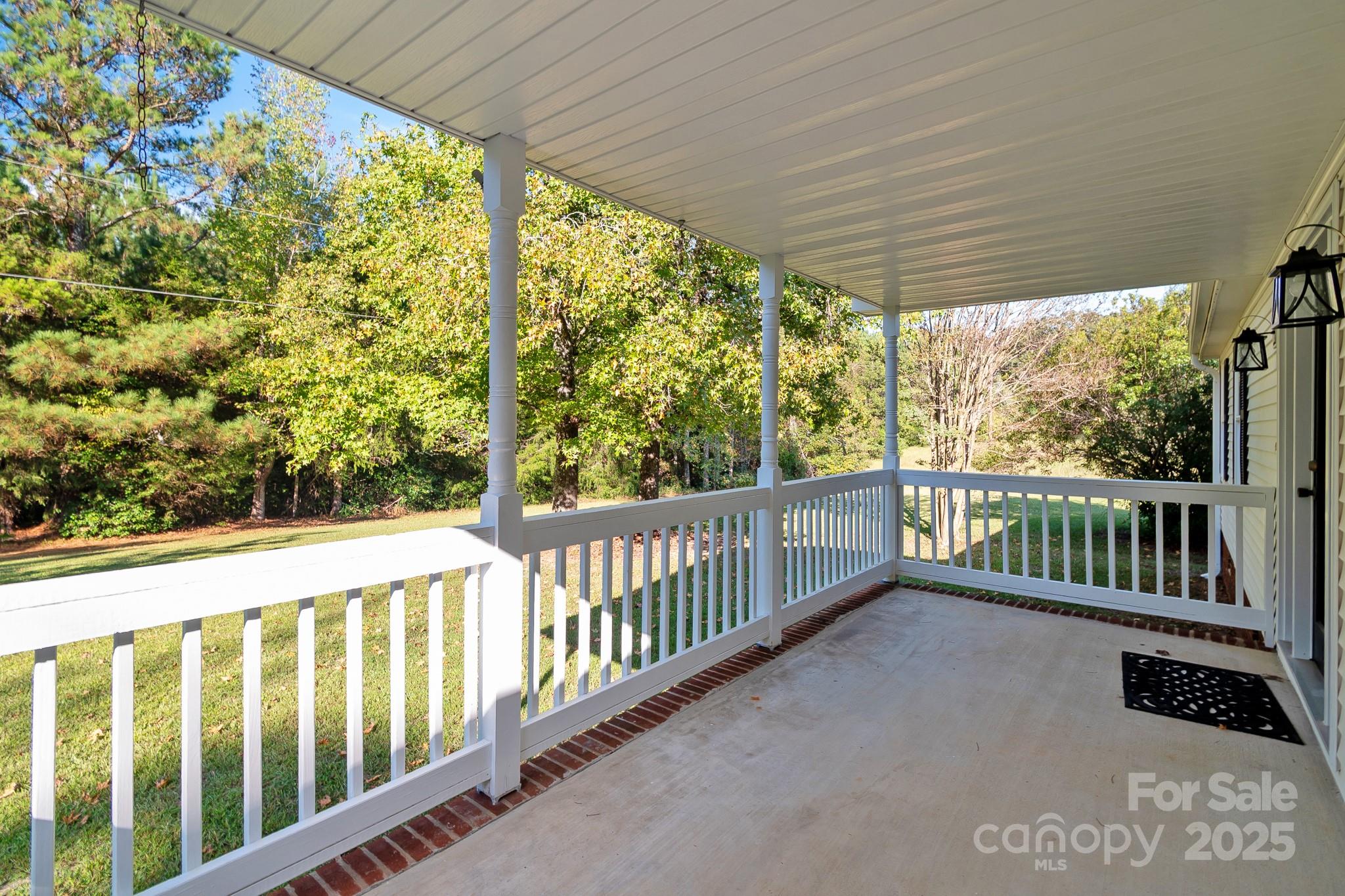 2716 Camp Creek Road — Lancaster