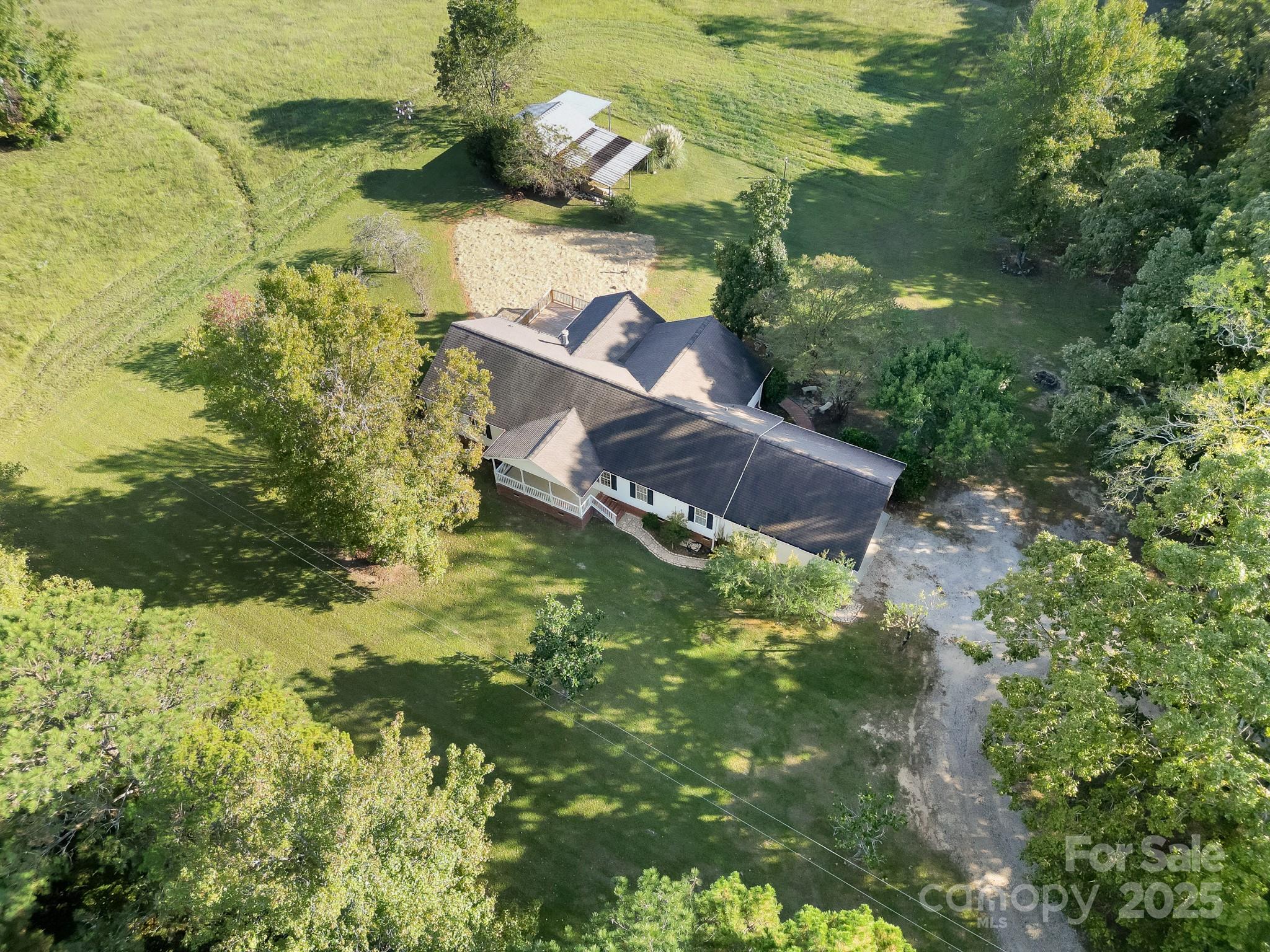 2716 Camp Creek Road — Lancaster