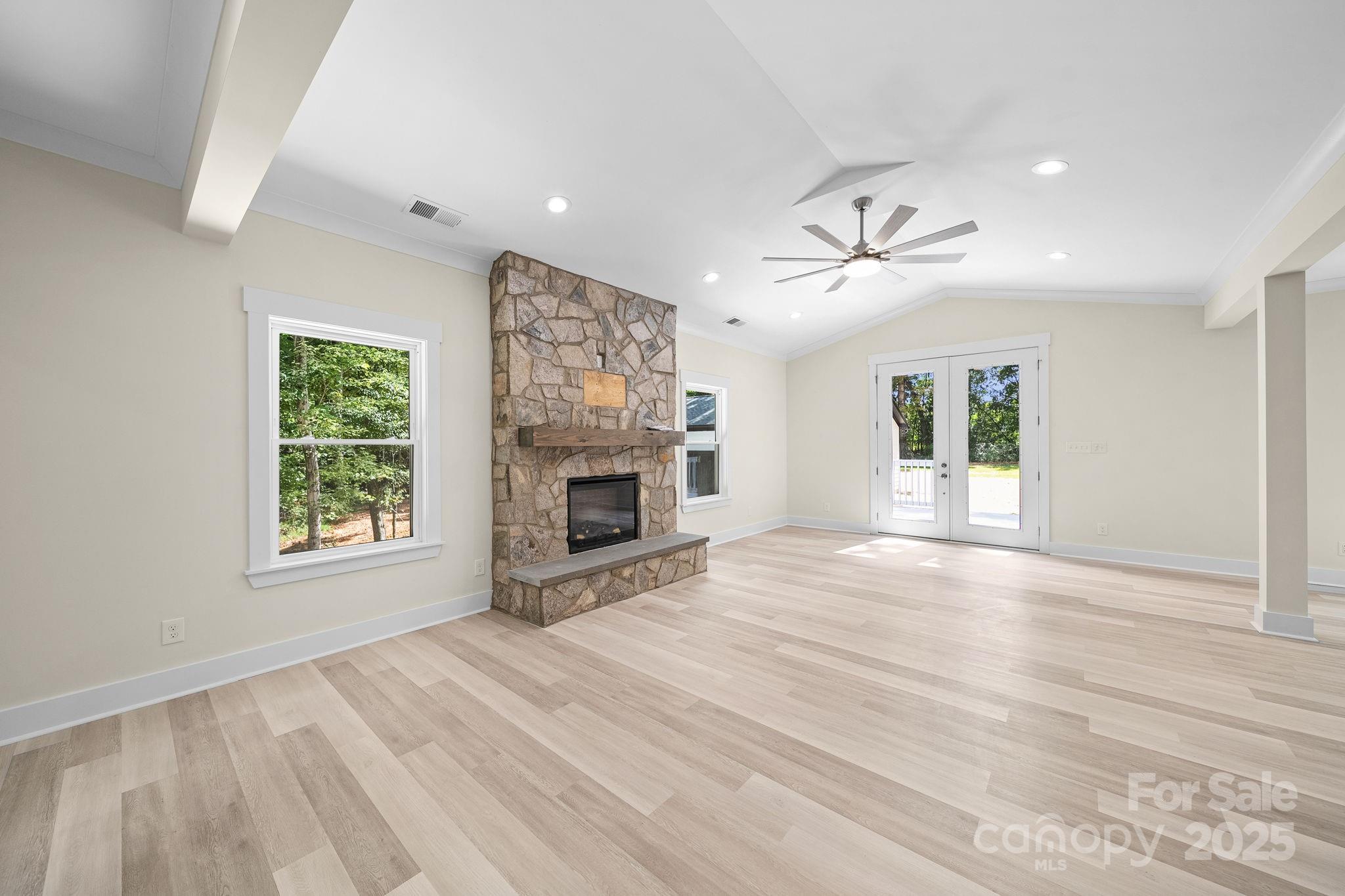 4460 R L Lane — Midland
