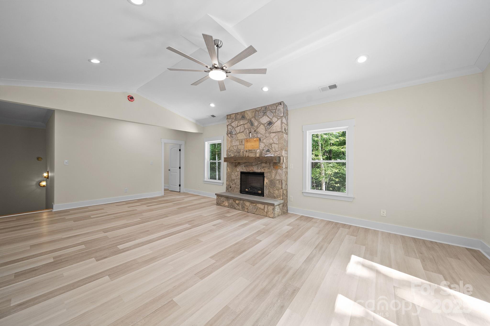 4460 R L Lane — Midland