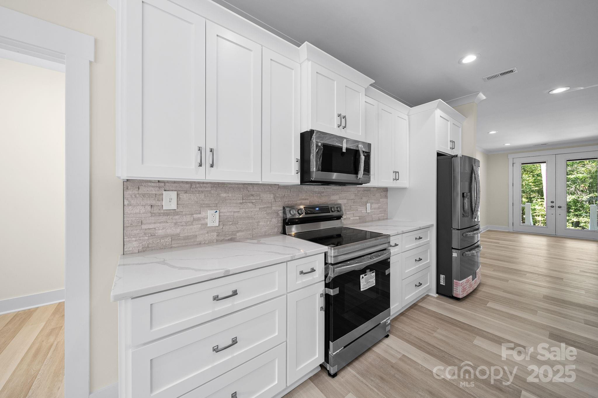 4460 R L Lane — Midland