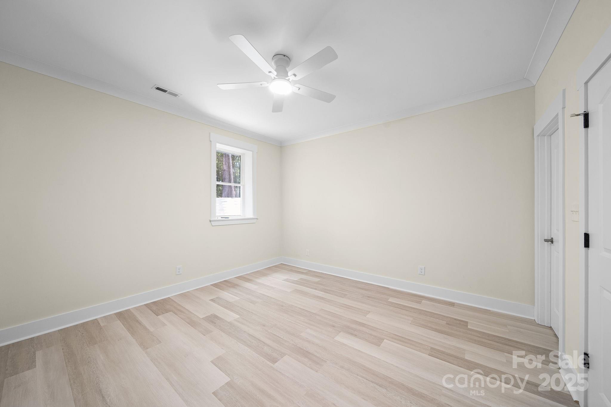 4460 R L Lane — Midland