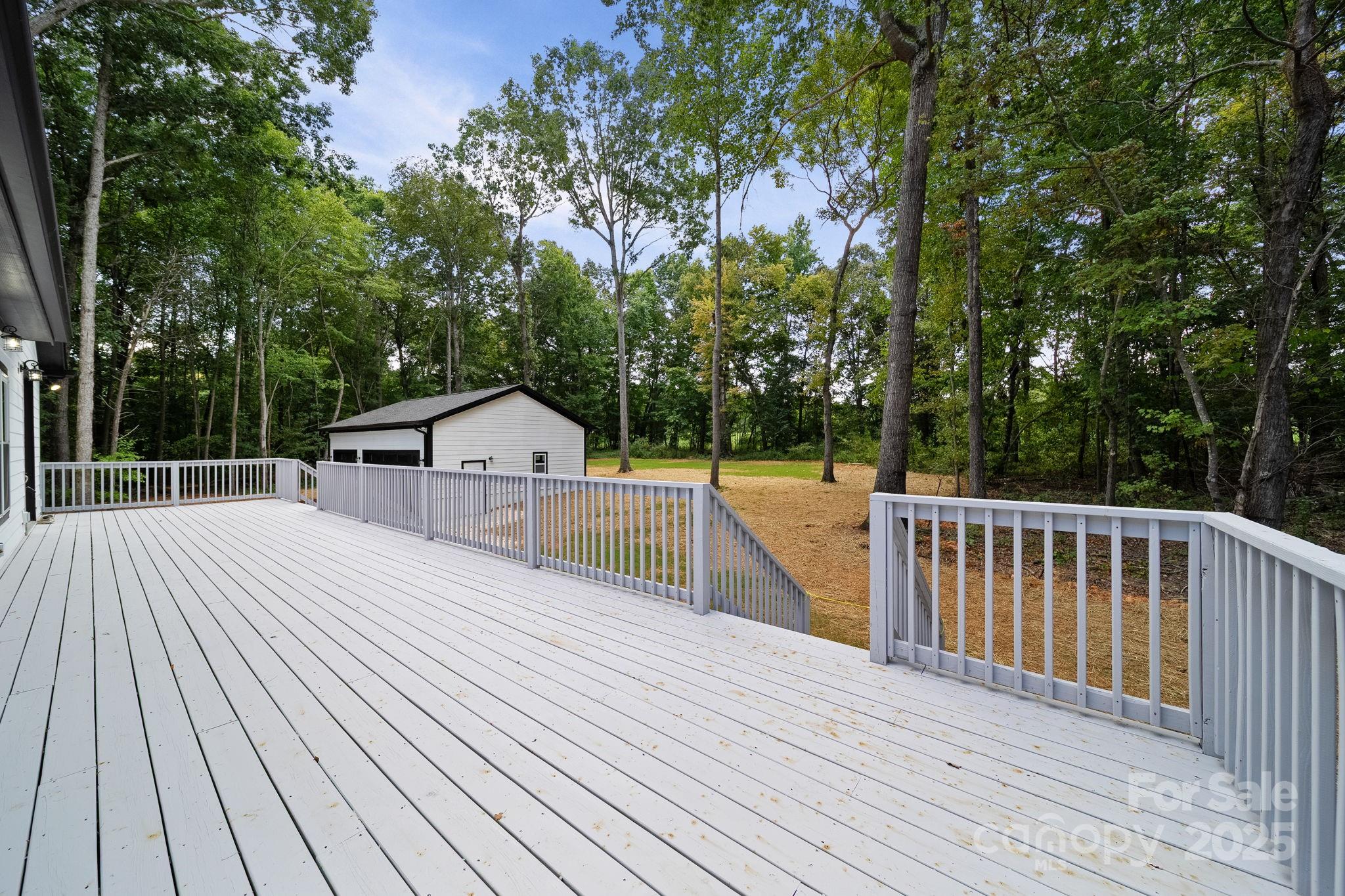 4460 R L Lane — Midland
