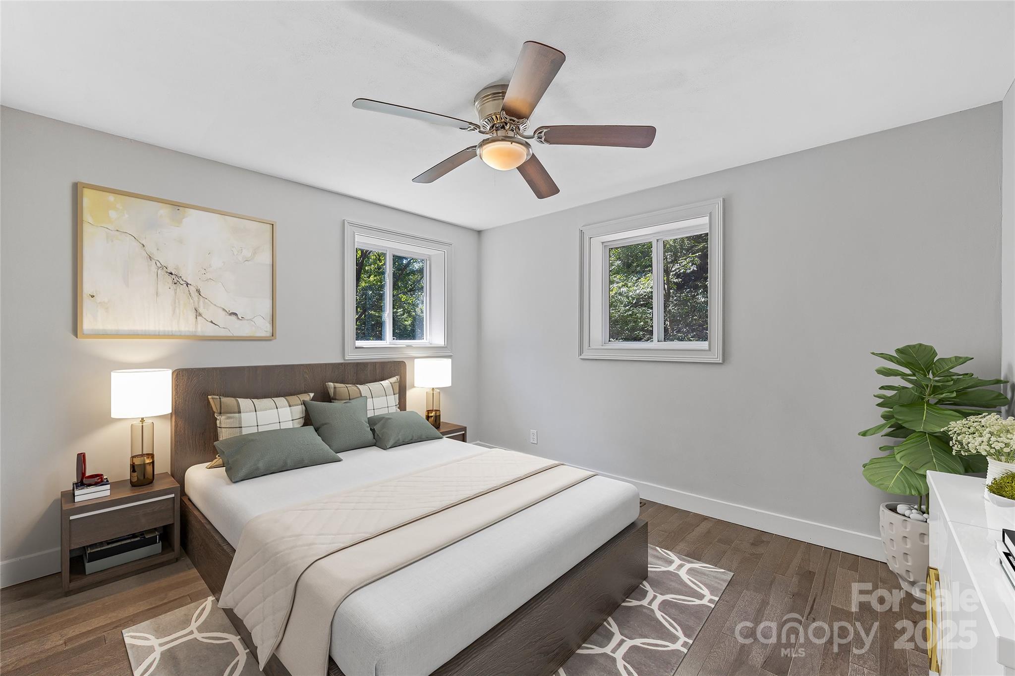 425 Lyndhurst Drive — Hendersonville