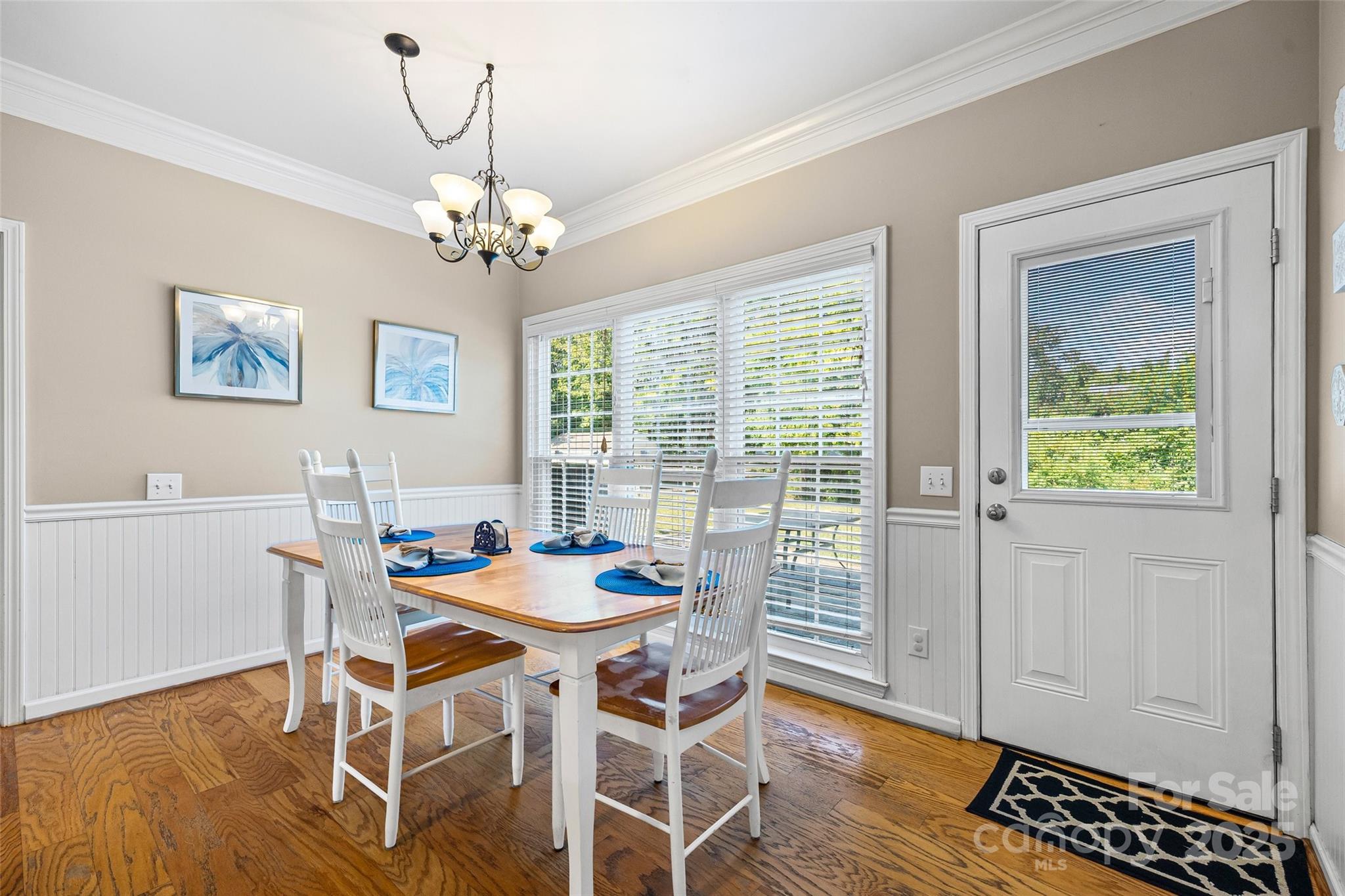 5899 Crimson Oak Court — Harrisburg