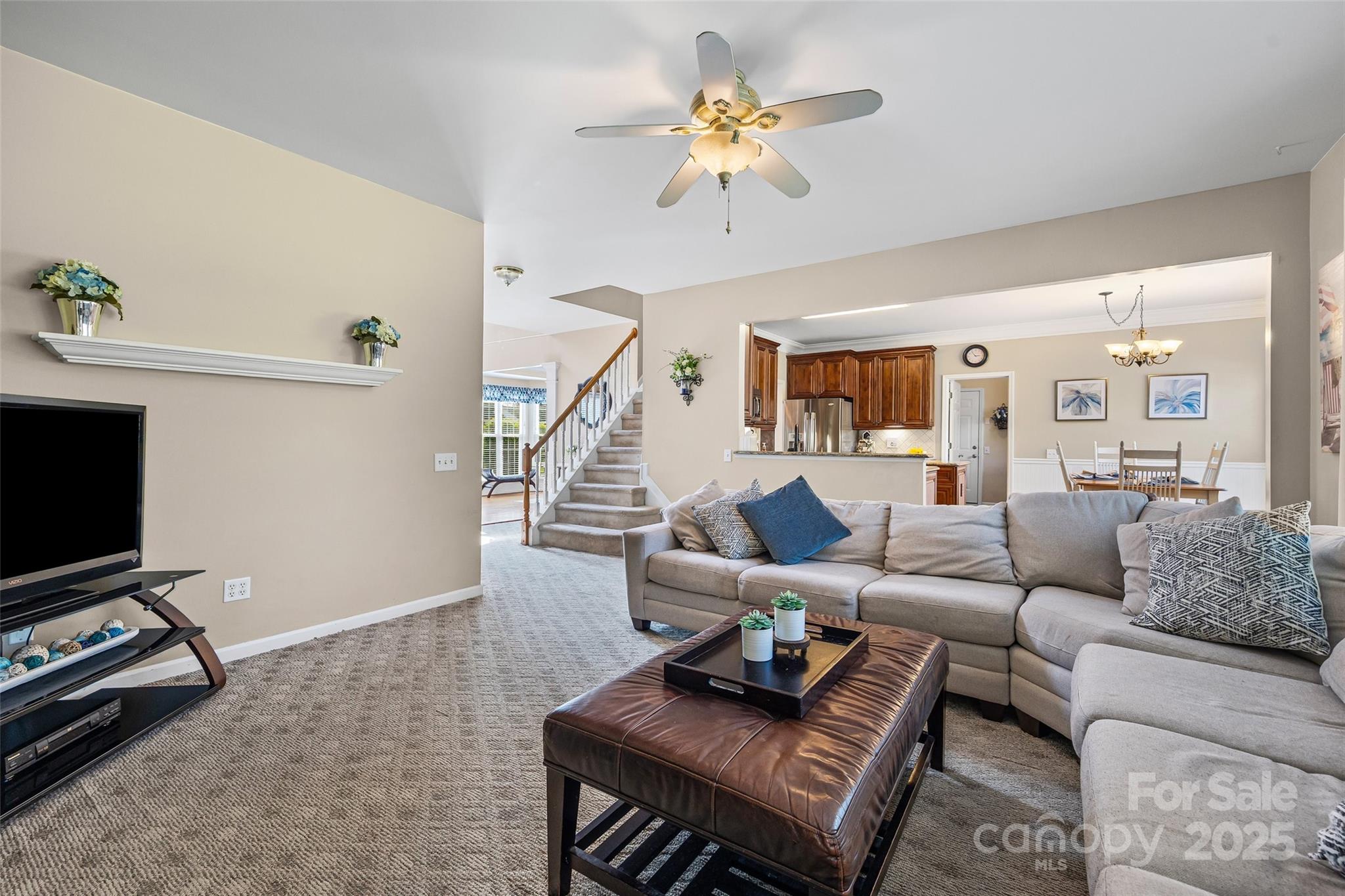 5899 Crimson Oak Court — Harrisburg