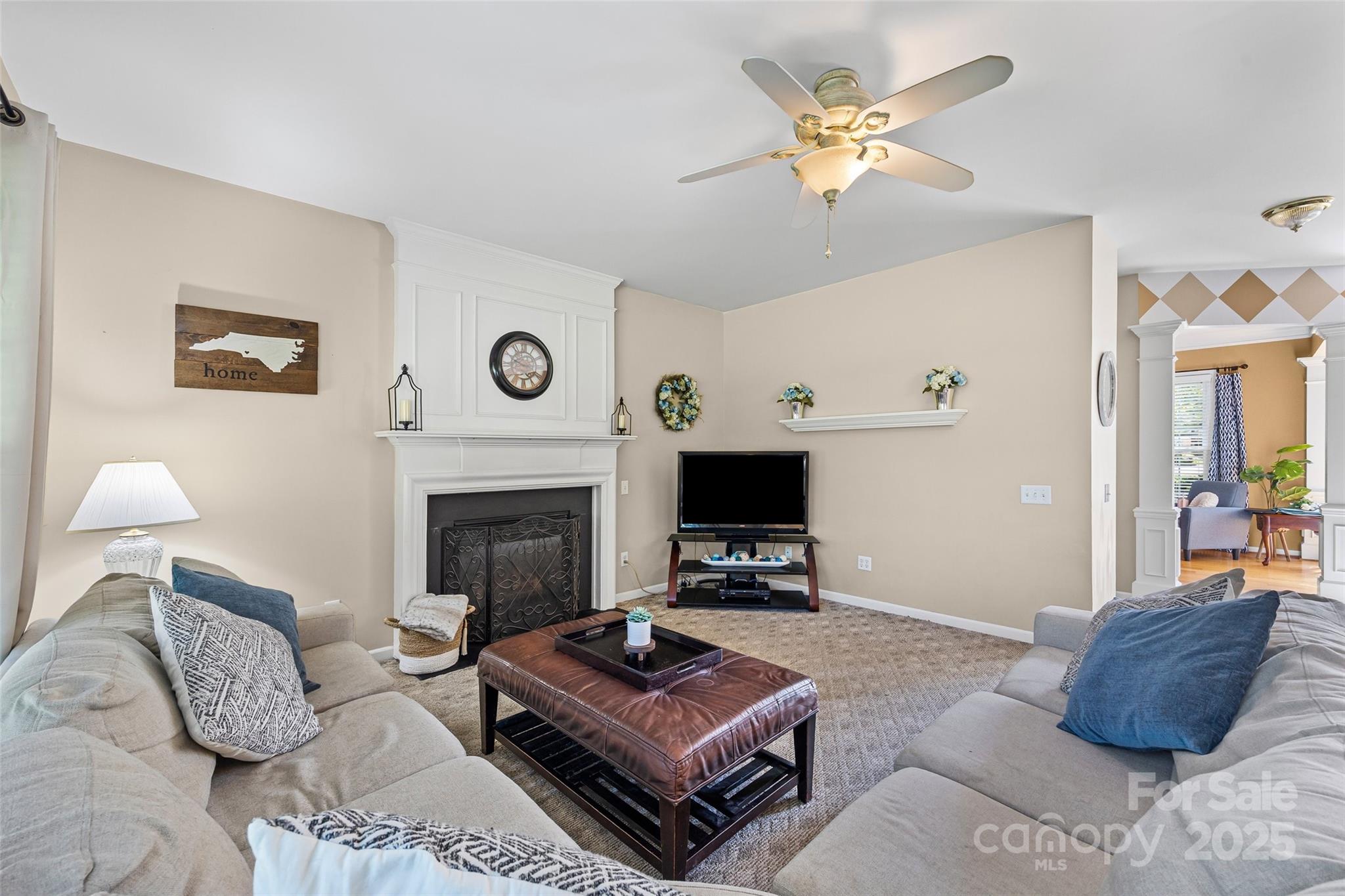 5899 Crimson Oak Court — Harrisburg