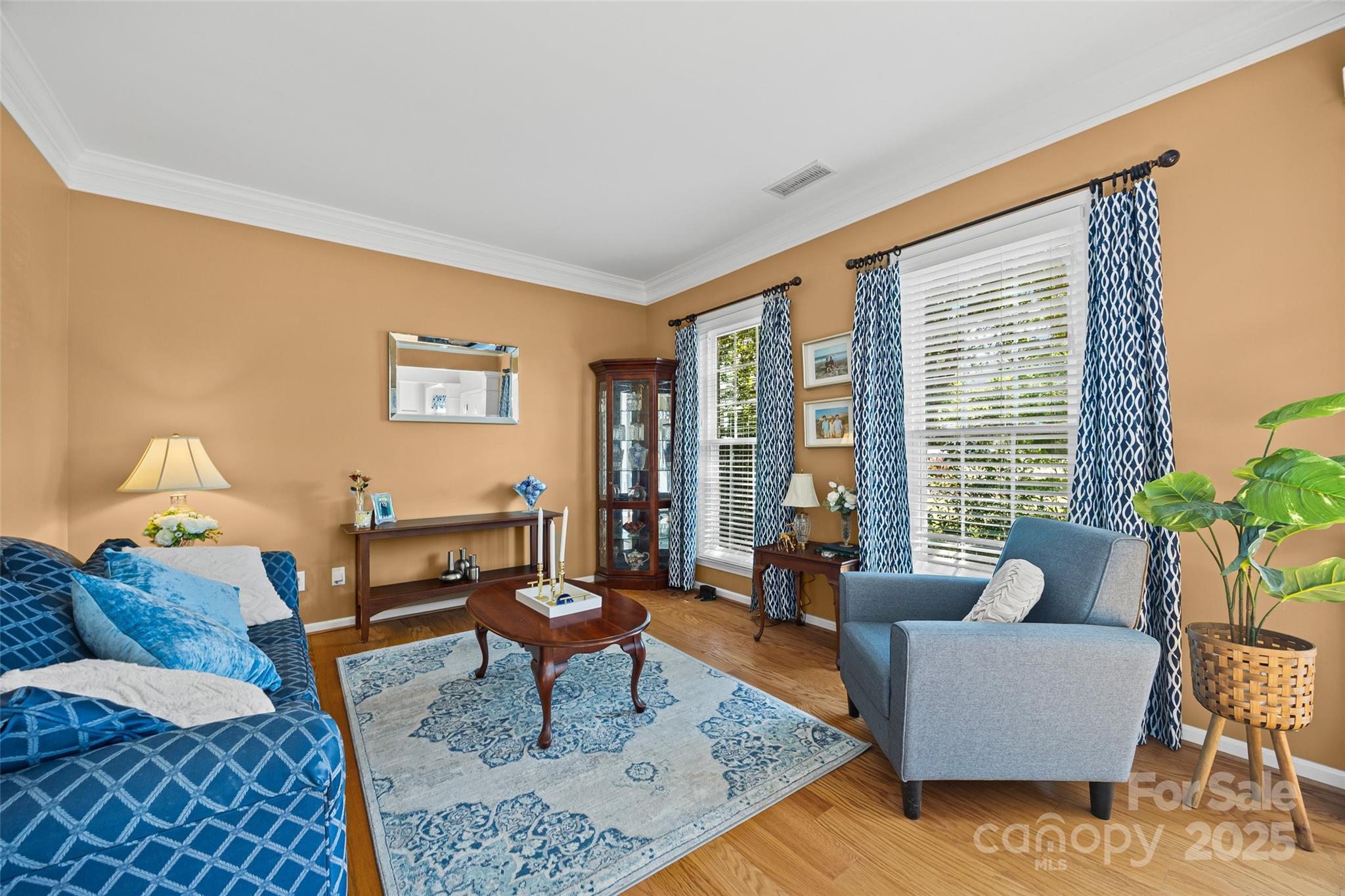 5899 Crimson Oak Court — Harrisburg
