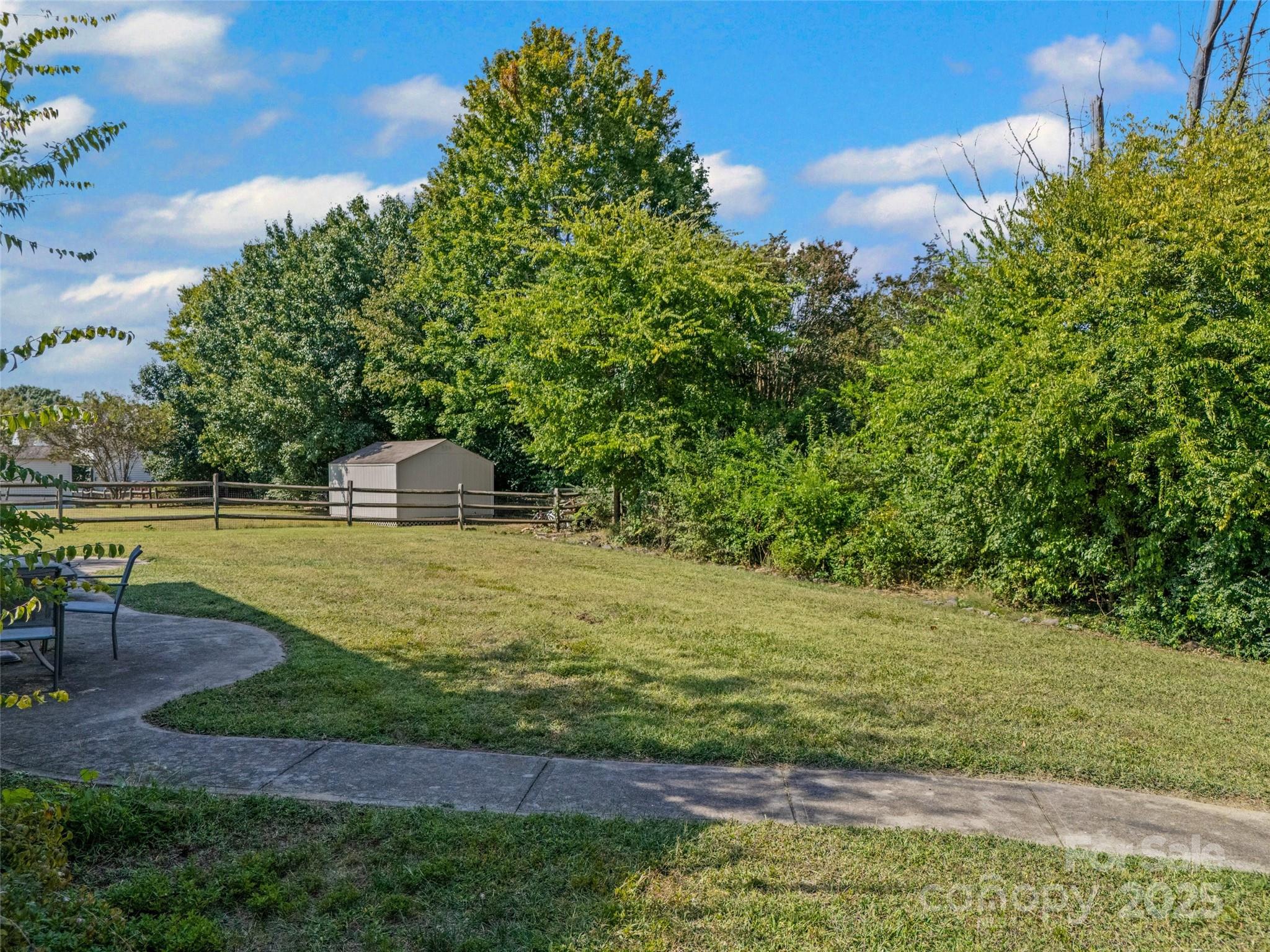 5899 Crimson Oak Court — Harrisburg