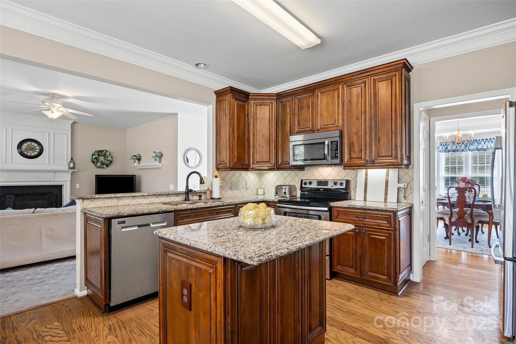 5899 Crimson Oak Court — Harrisburg