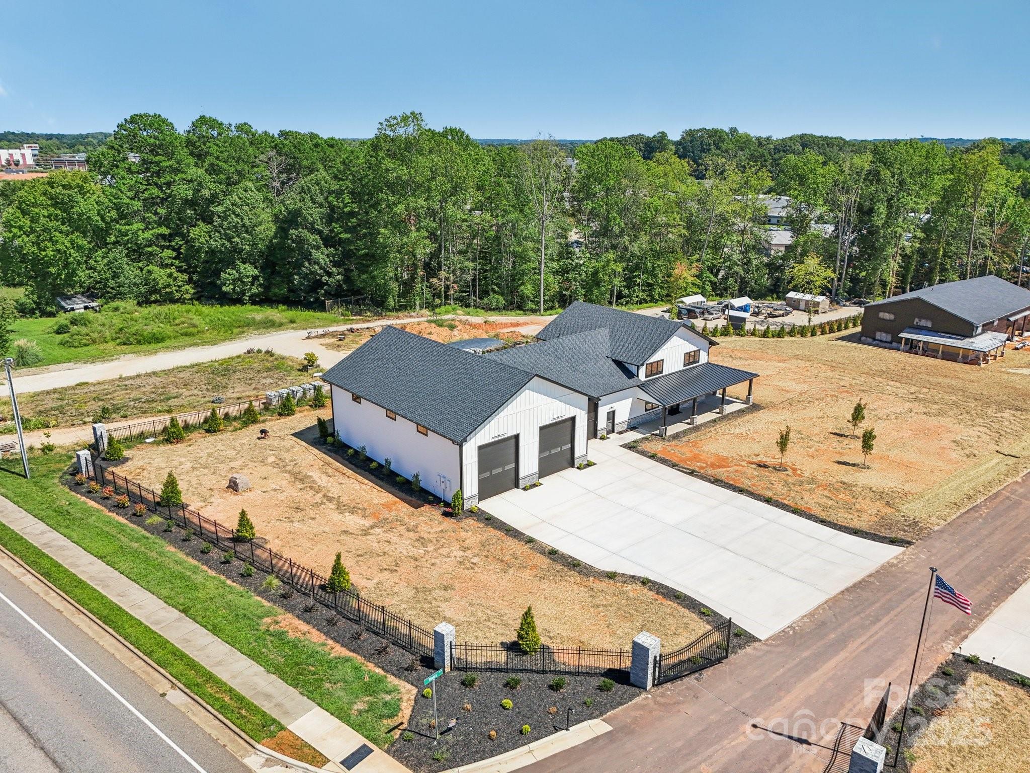 109 Winners Circle — Mooresville