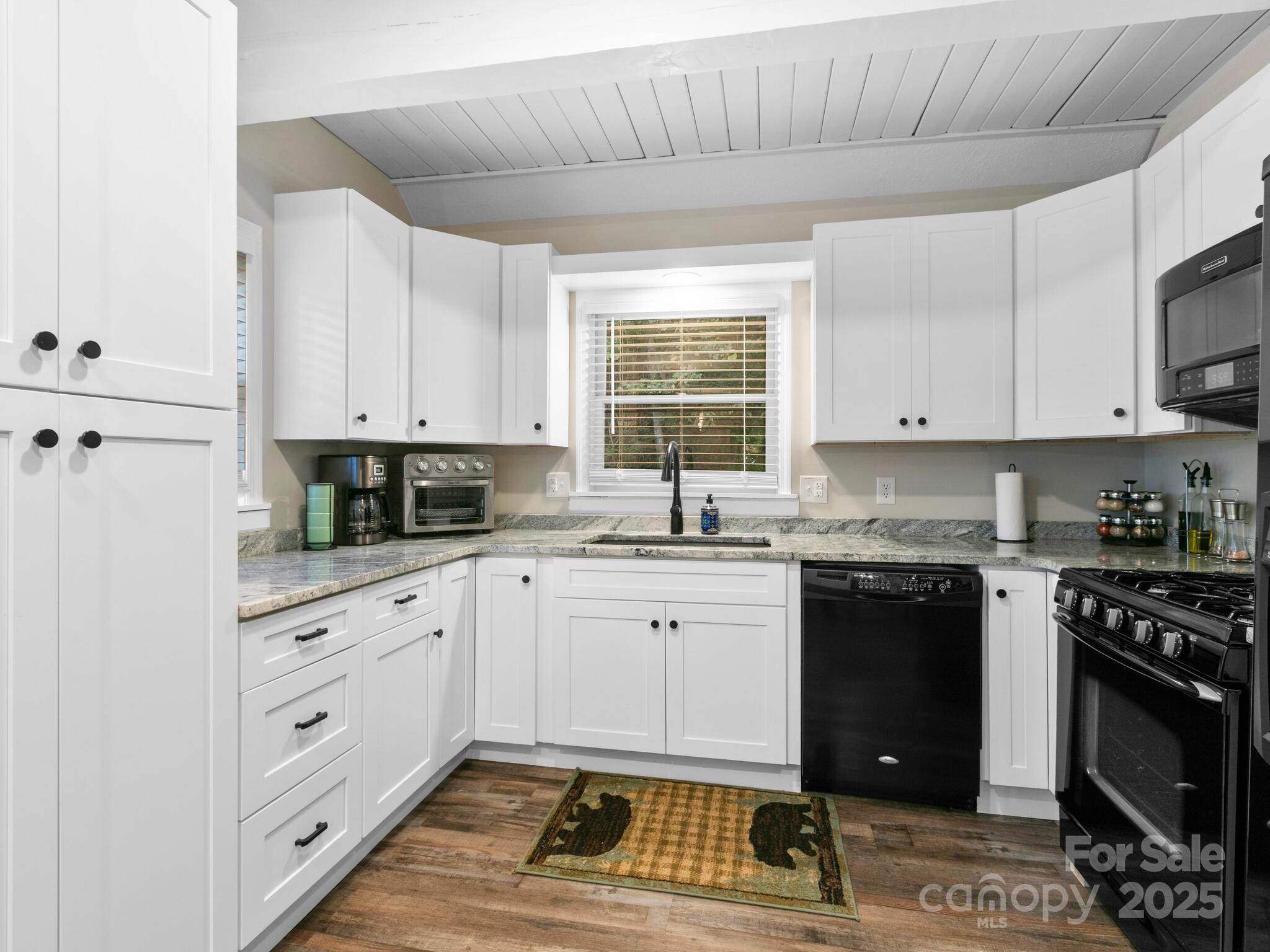 139 Kammerer Drive — Waynesville