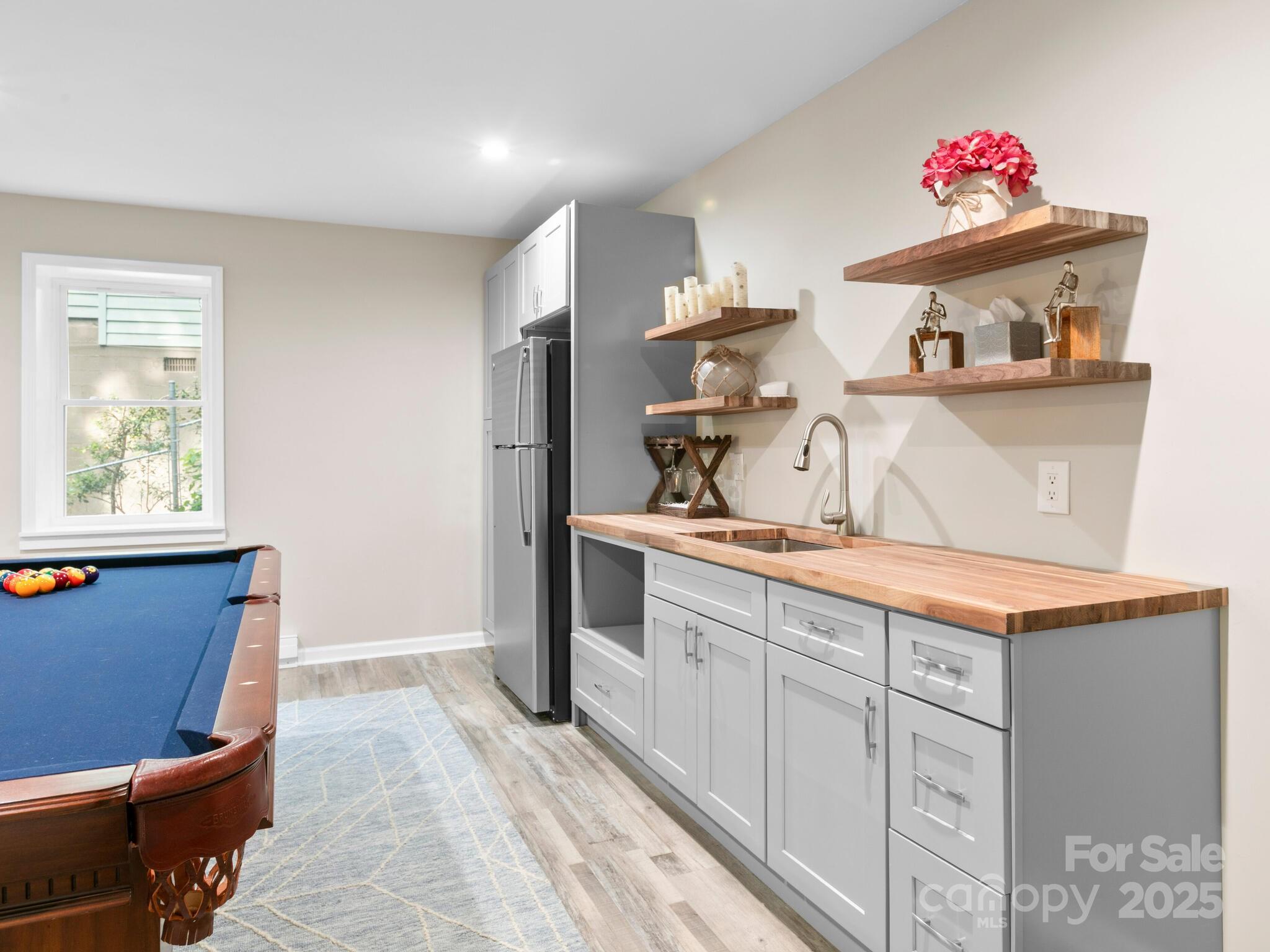 139 Kammerer Drive — Waynesville