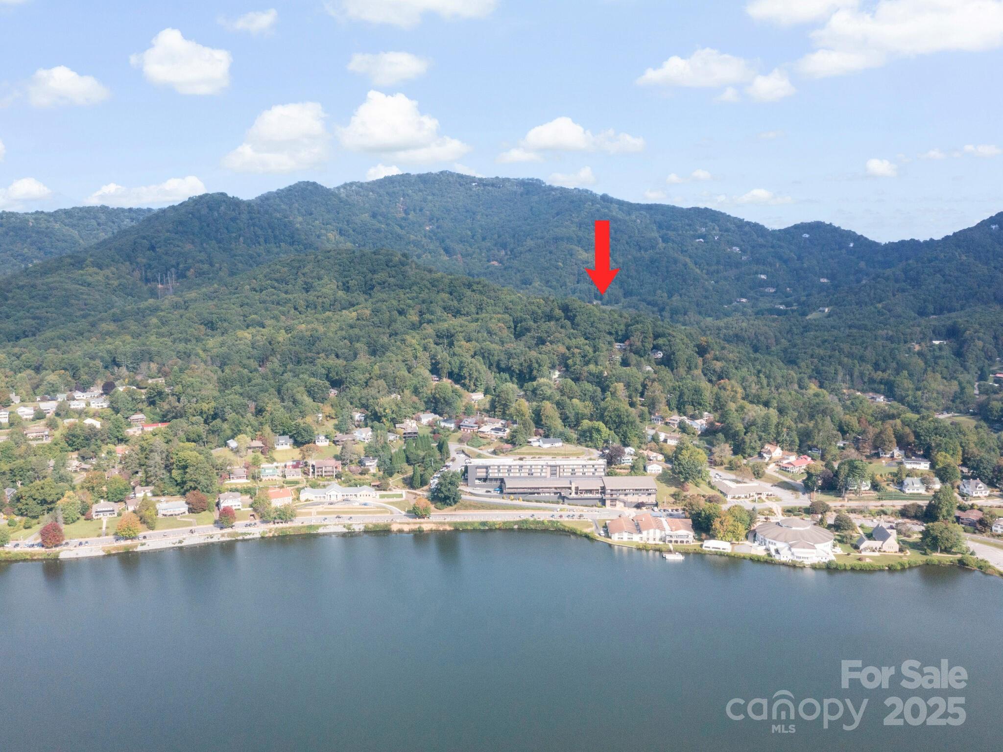 139 Kammerer Drive — Waynesville