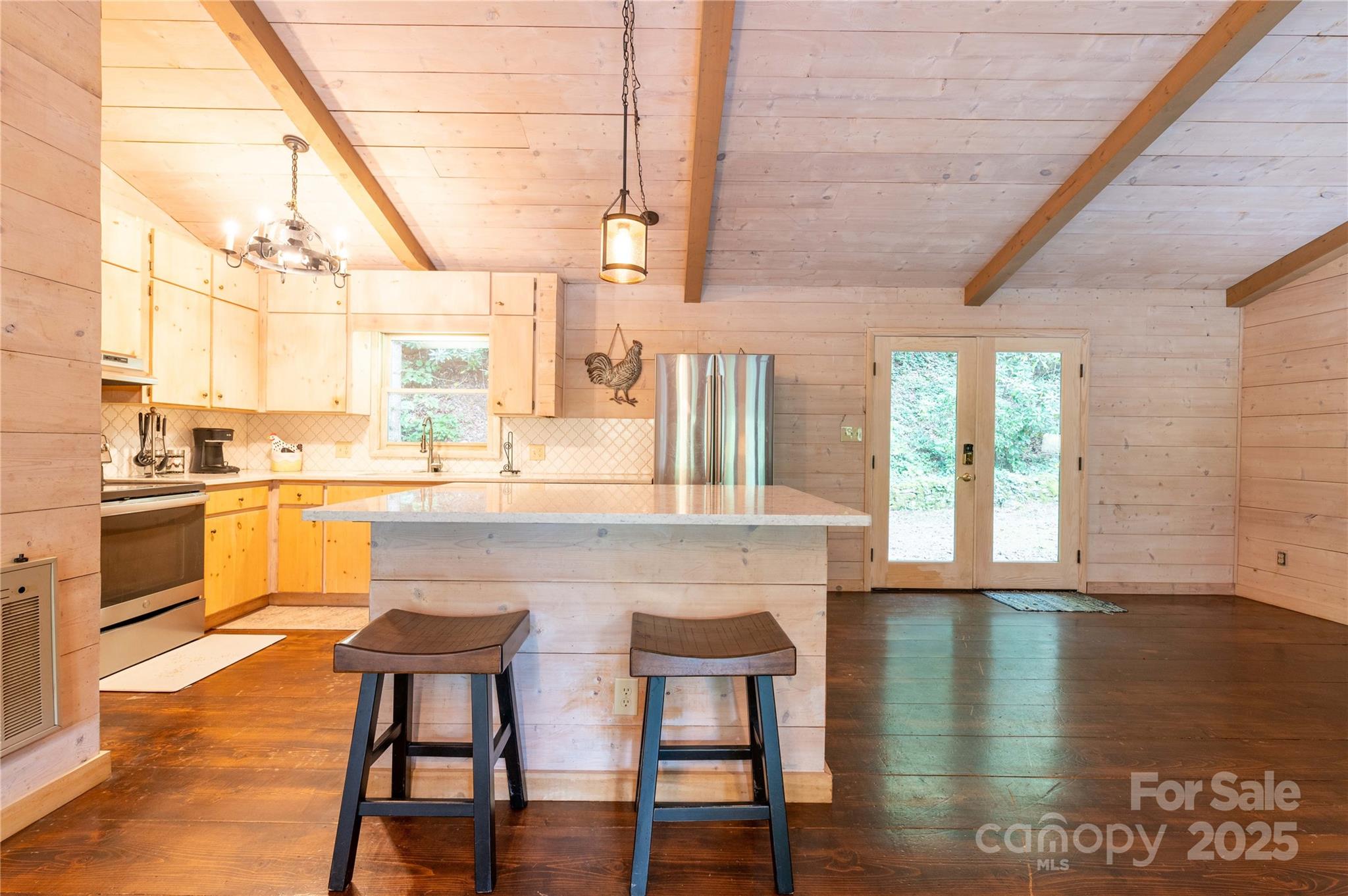 479 Big Ridge Road — Burnsville