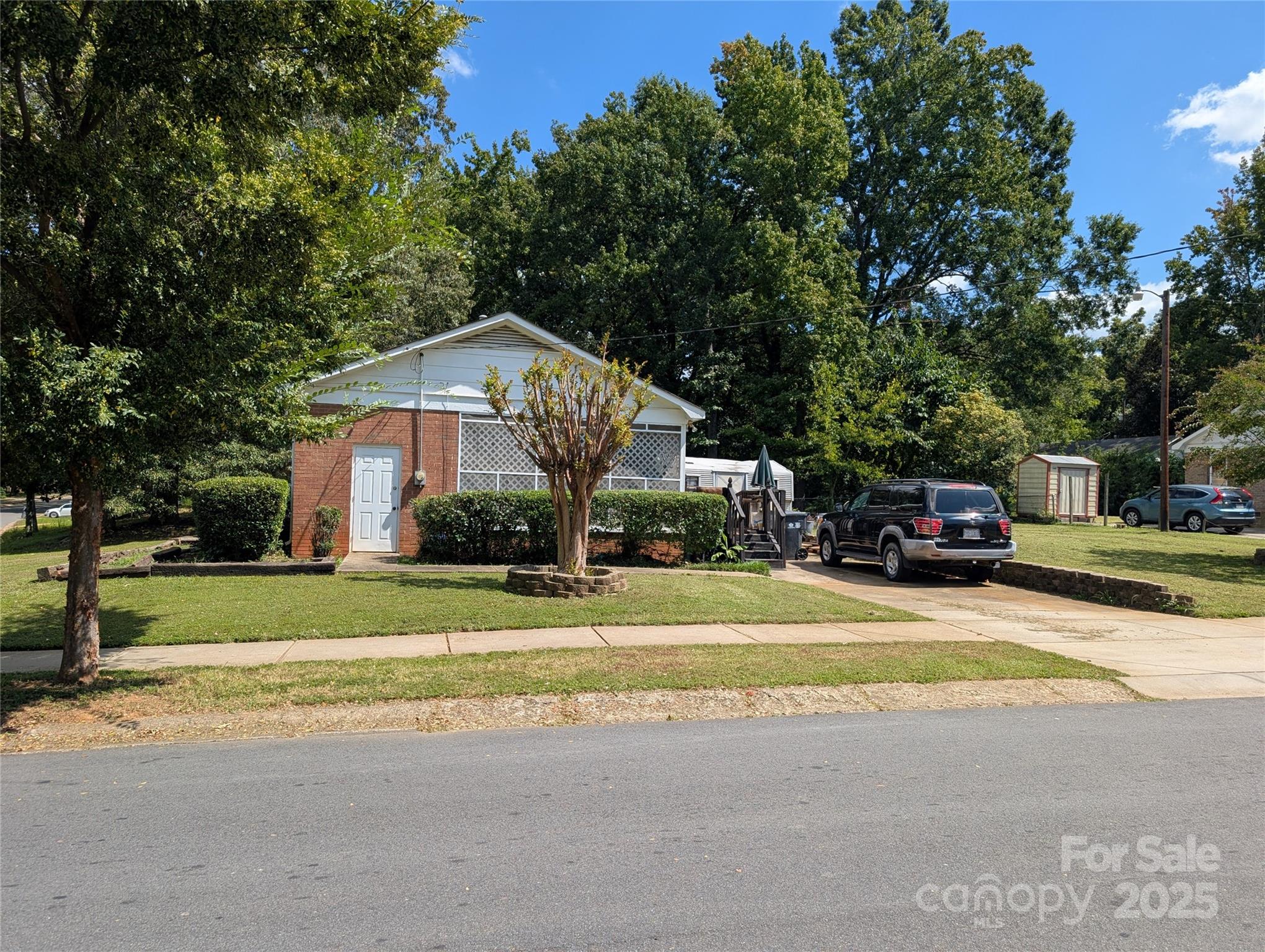 2855 Fordwood Drive — Charlotte