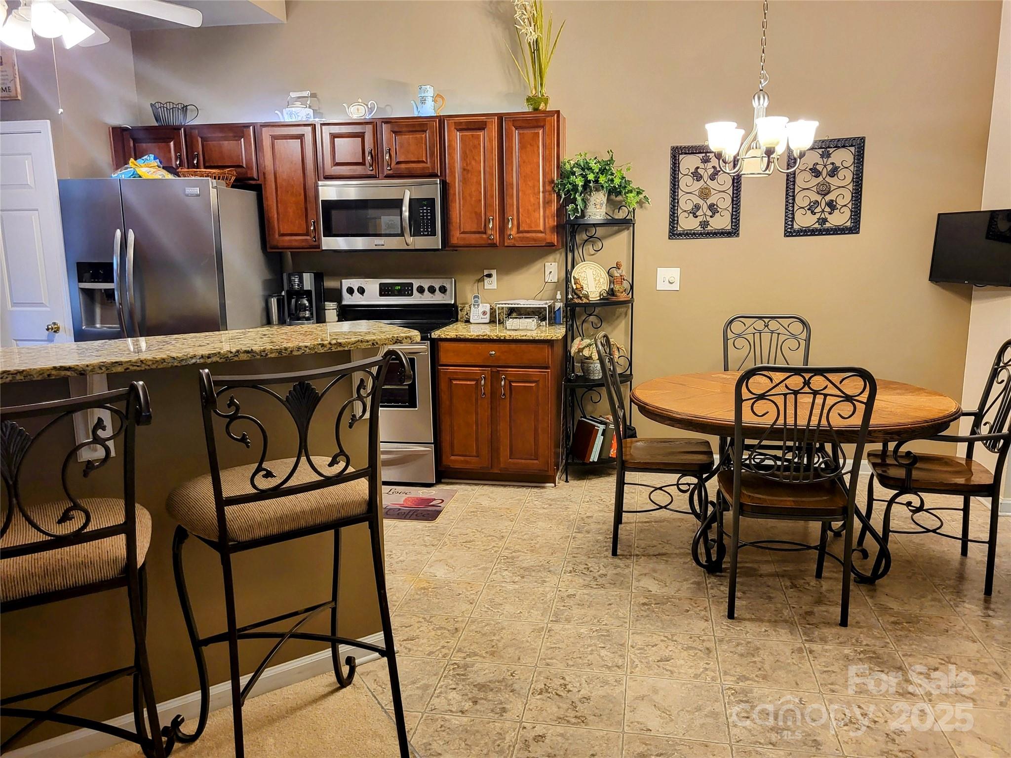 140 Flowering Grove Lane — Mooresville
