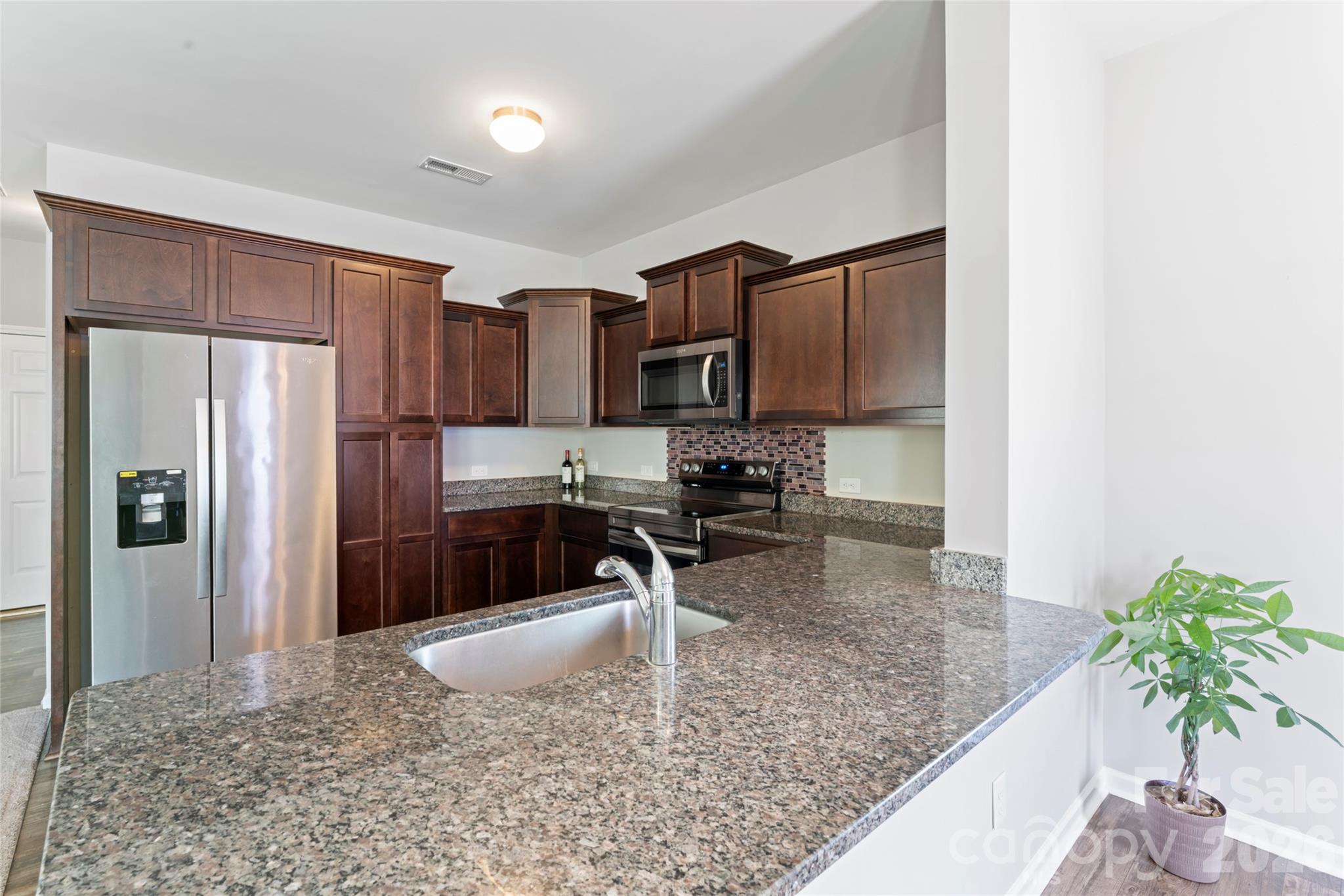 12561 Garron Road — Midland